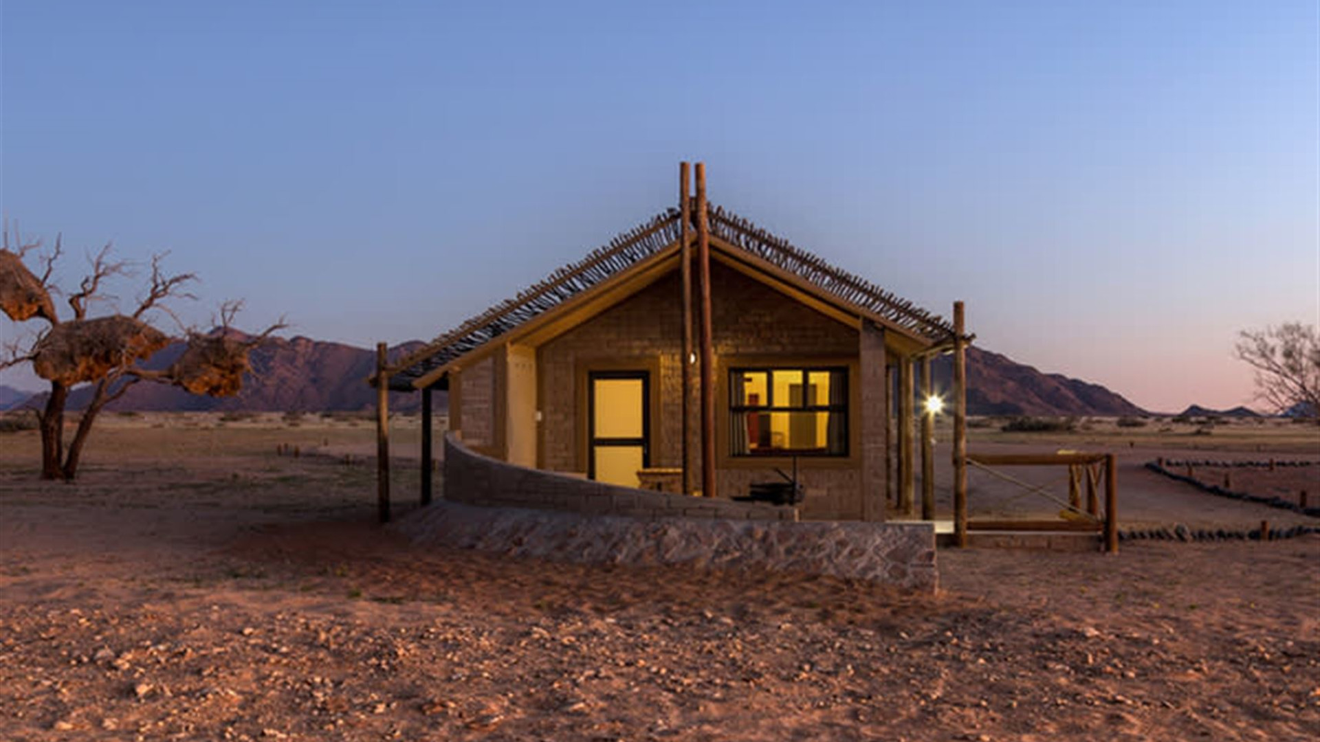 Cape Town to Victoria Falls - Hotel/Lodge