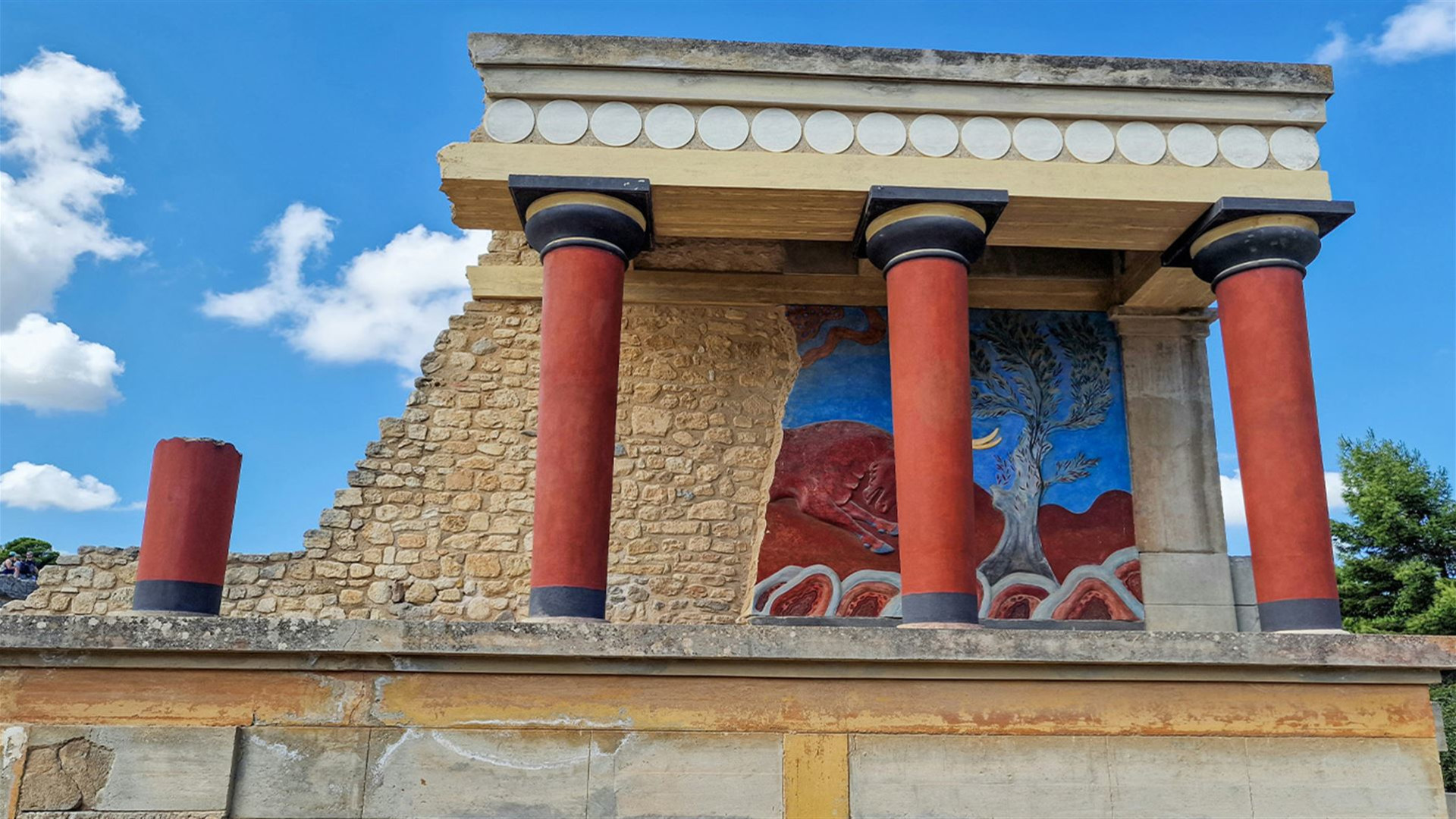 Gems of Greece: Athens, Naxos, Crete