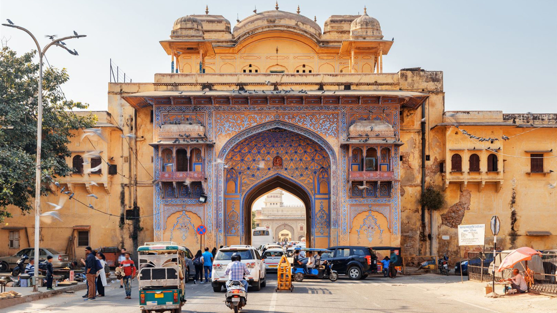 India’s Taj Mahal and Tigers - Premium Adventure