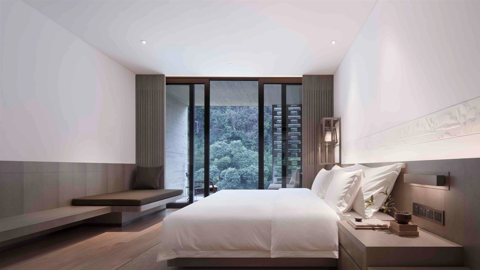 Signature: Southwest China from Shangri-La to Shanghai