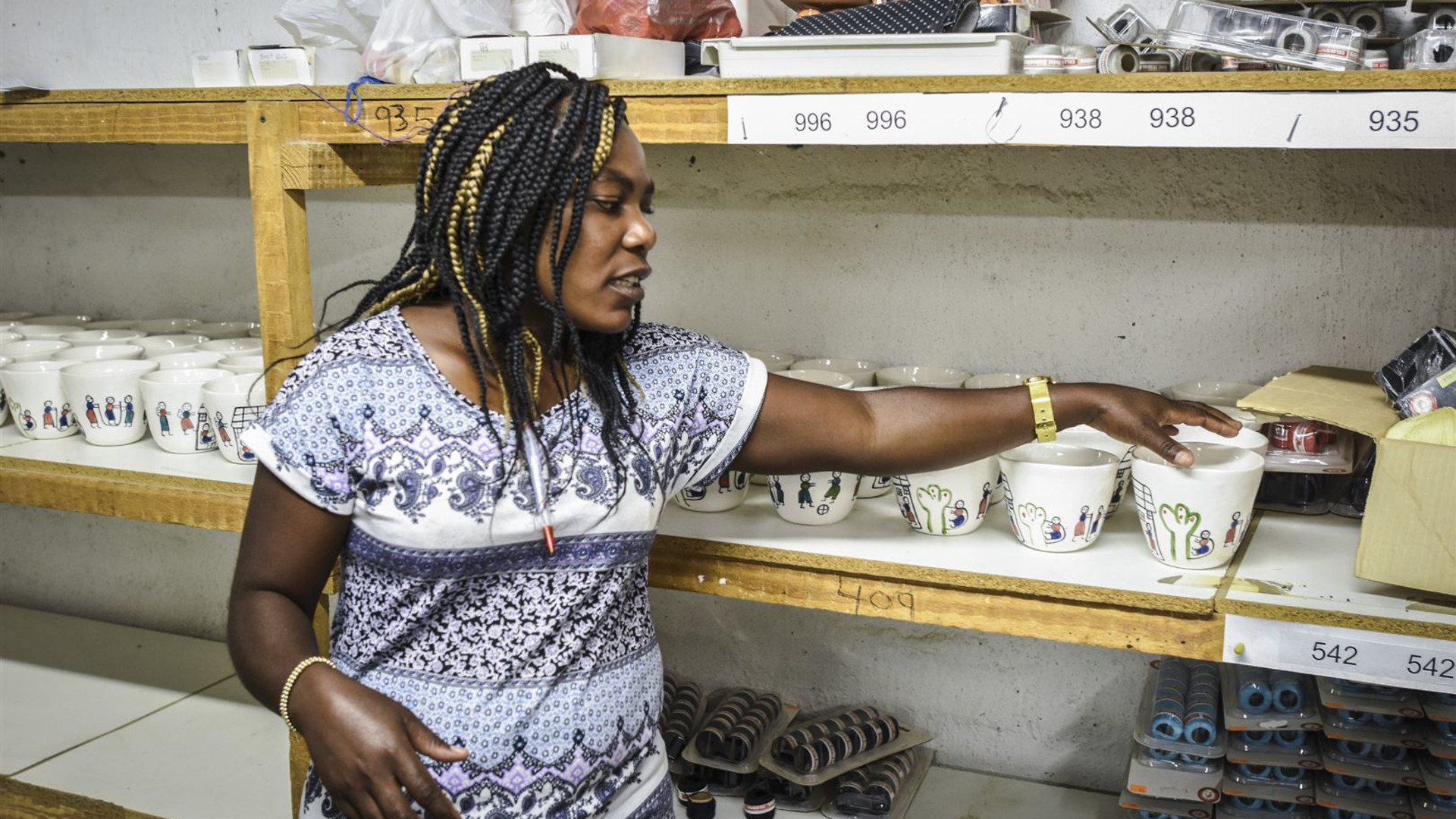 Serengeti, Falls & Cape Town Overland: Sunsets & Safaris