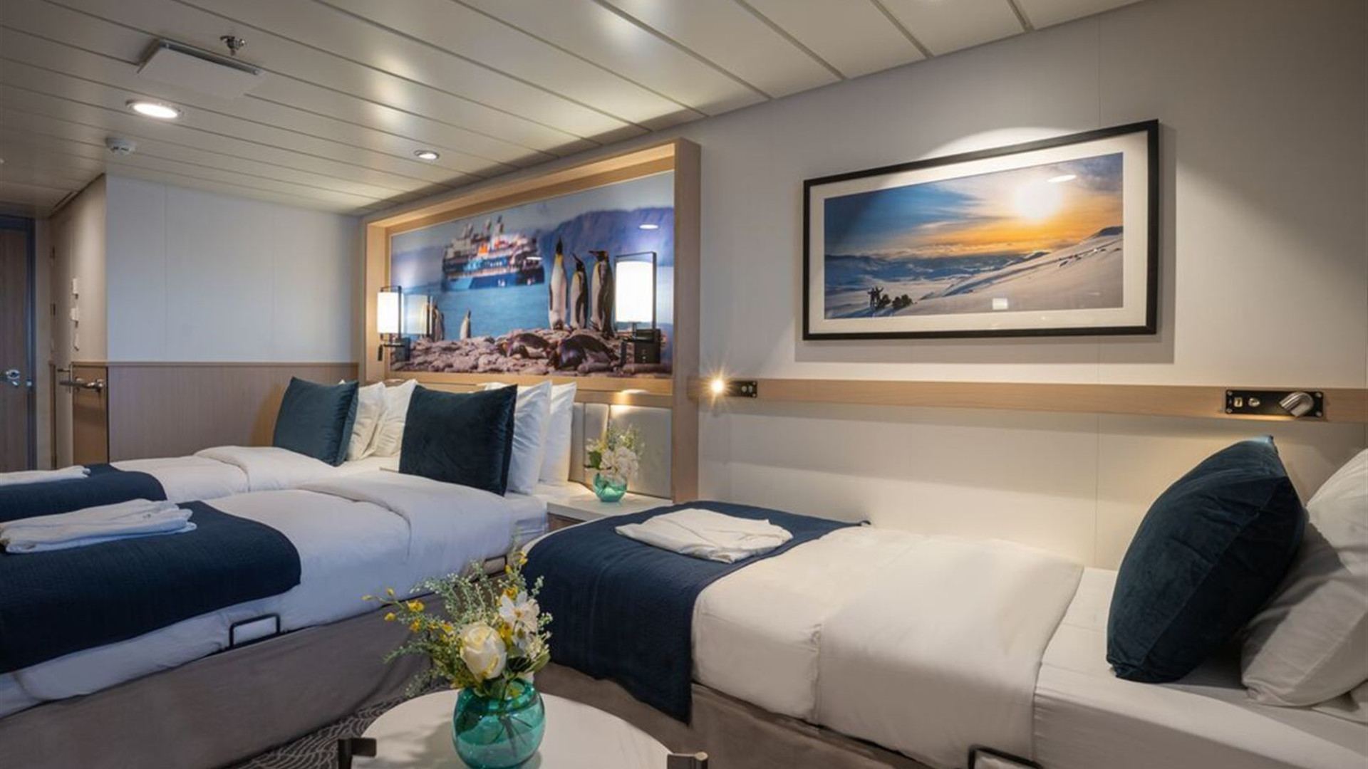 Highlights of Iceland (Ocean Victory) 