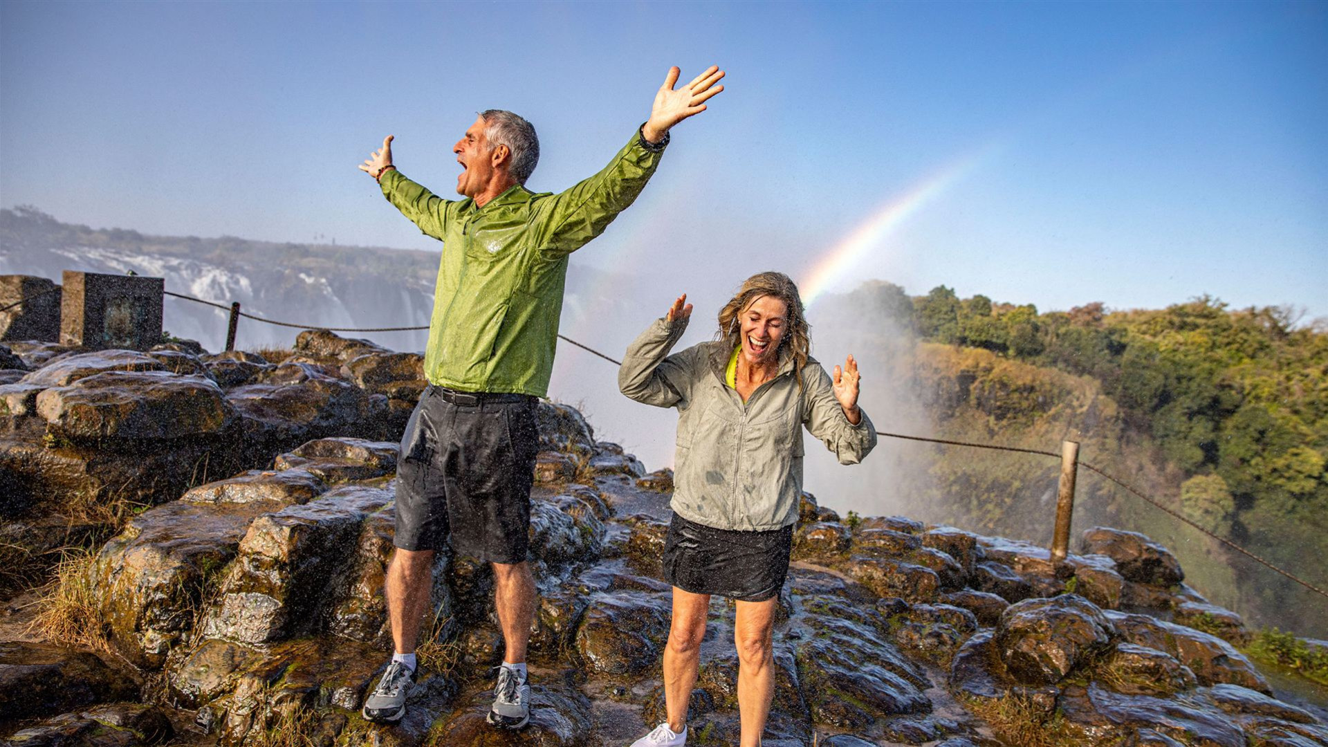 Victoria Falls nach Windhoek Overland Safari & Teilnahme Camping