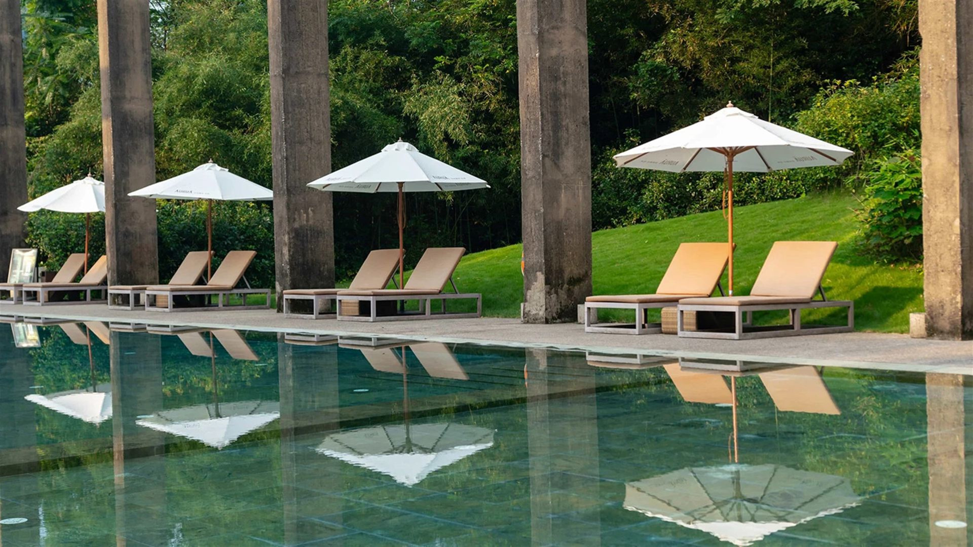 Signature: China from the Great Wall to Shangri-La