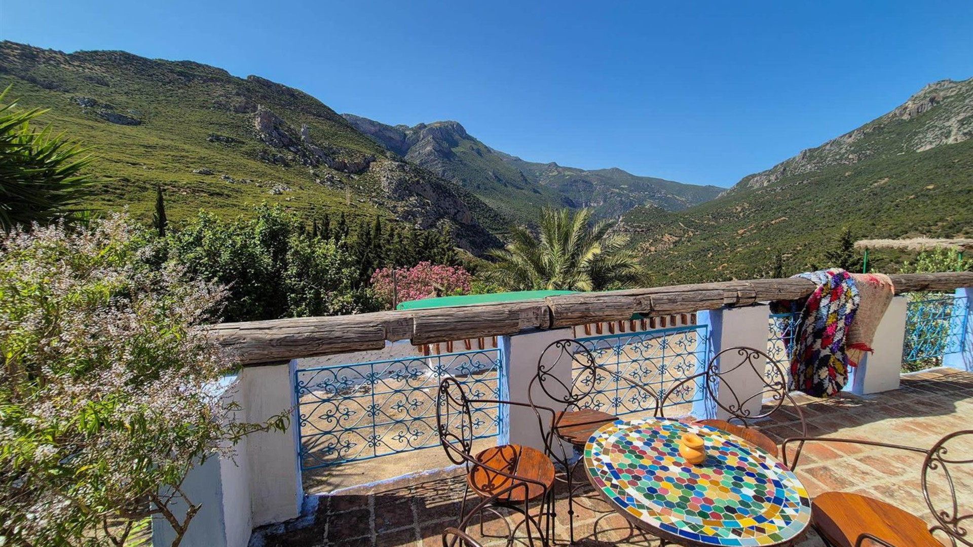 Discover North Morocco & Chefchaouen - Total Eclipse