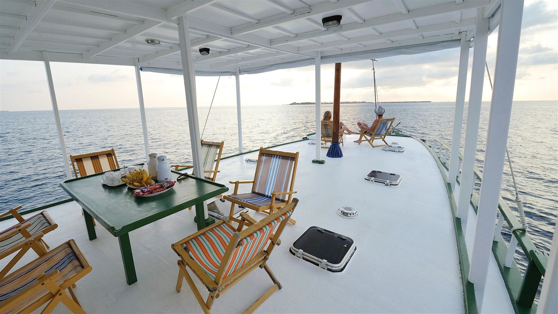 Sri Lanka with Maldives Cruise: Spice Gardens & Seasides