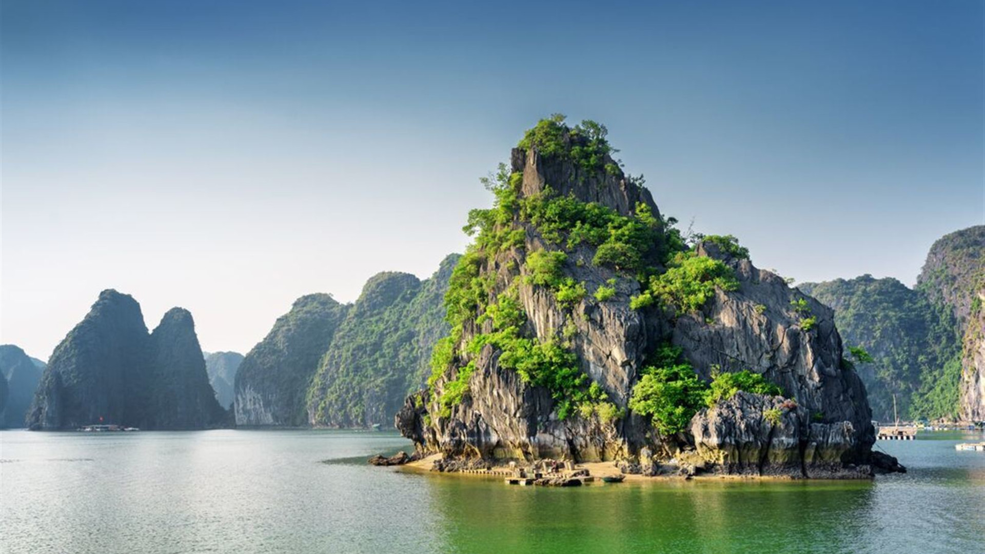 Vietnam Family Holiday Comfort