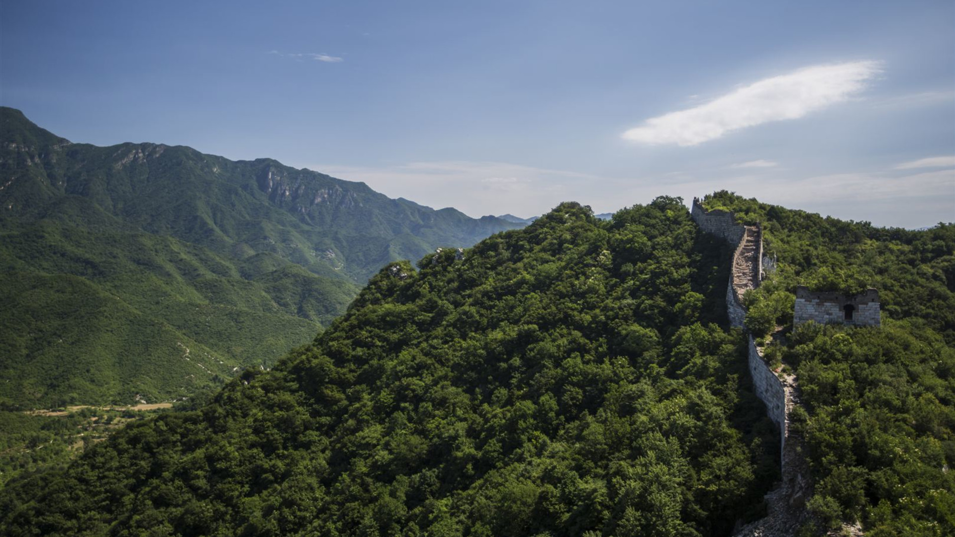 China & Vietnam: The Great Wall to Ho Chi Minh