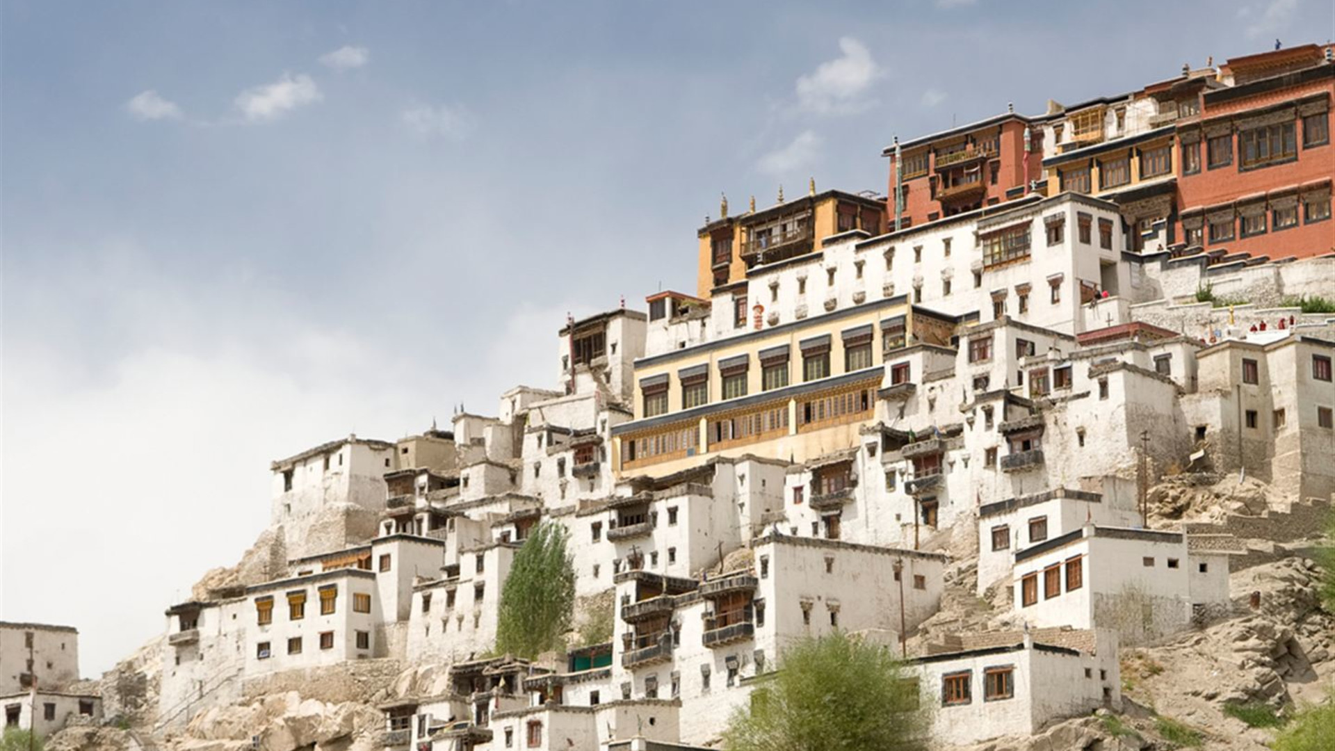 Von Kaschmir nach Ladakh: Hausboote und Himalayastraßen