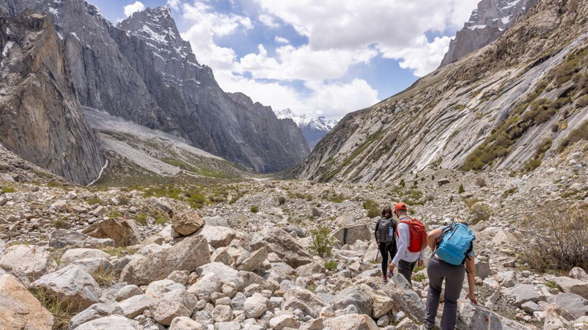 Trek Pakistan's Nangma Valley and Karakoram Mountains