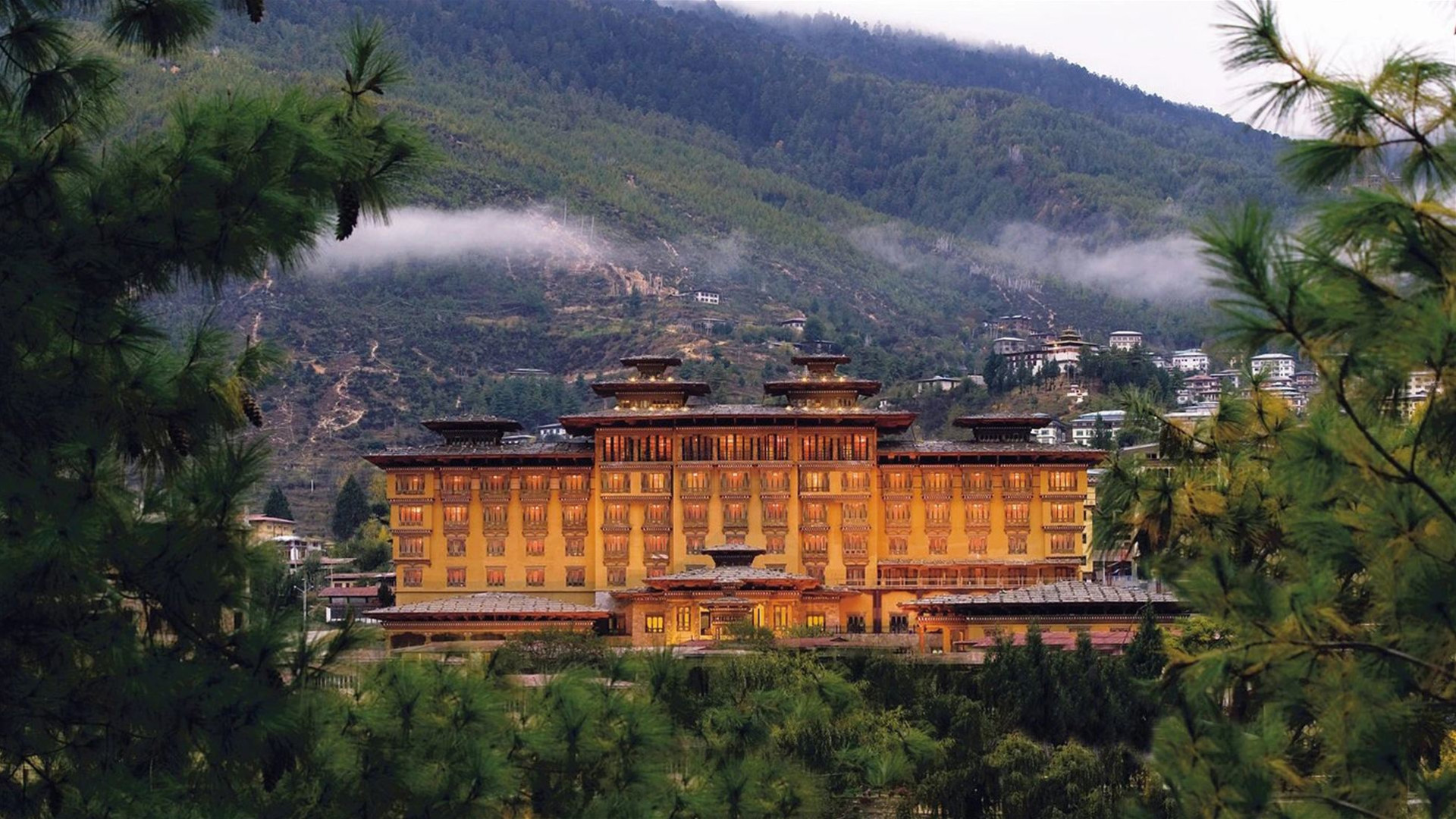 Signature: Himalayan Kingdoms of Nepal & Bhutan