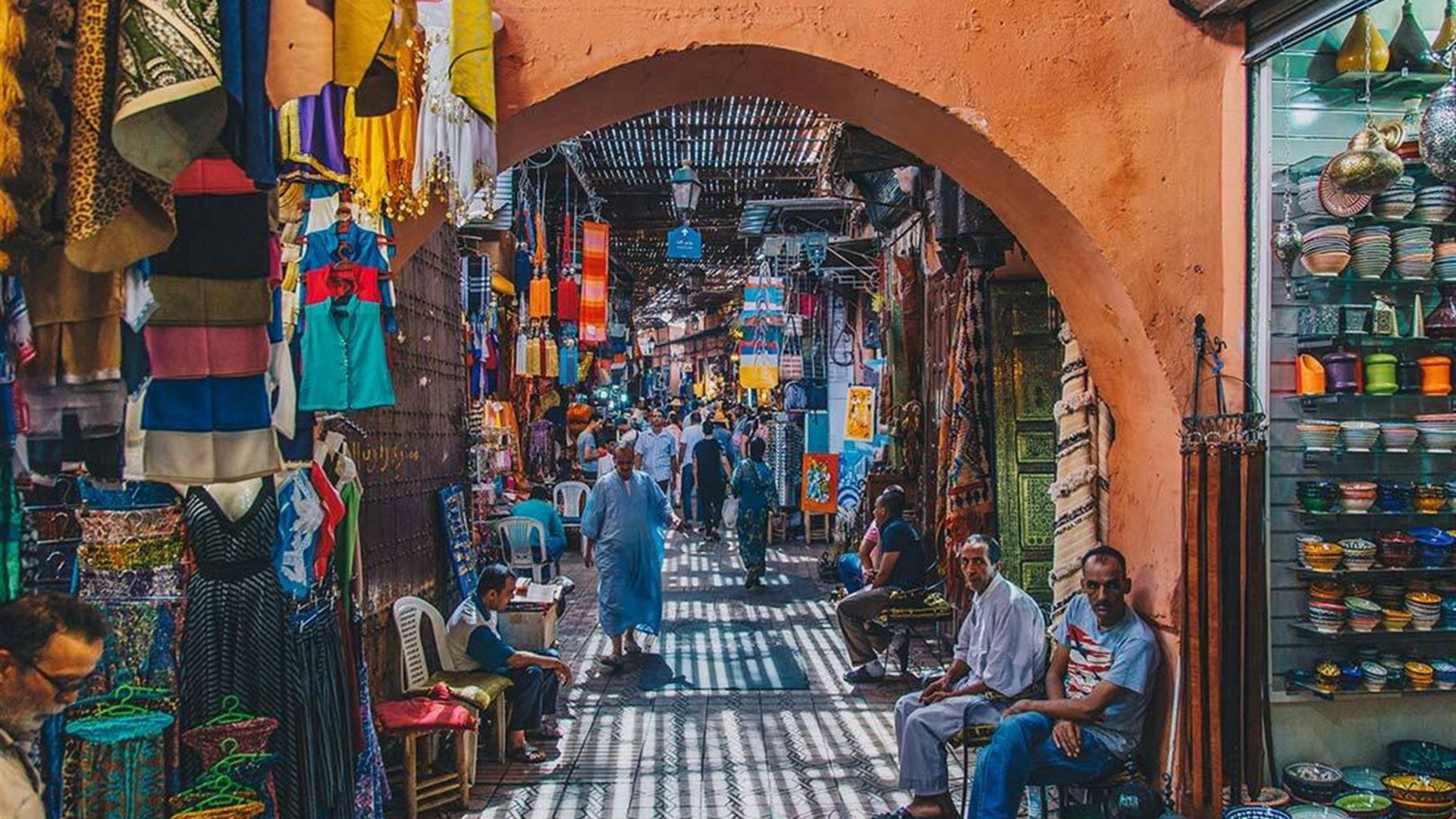 18 to 35s One Week in Morocco: Sahara and Todra Gorge