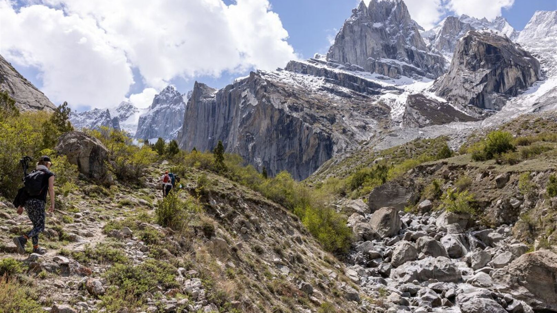 Trek Pakistan's Nangma Valley and Karakoram Mountains