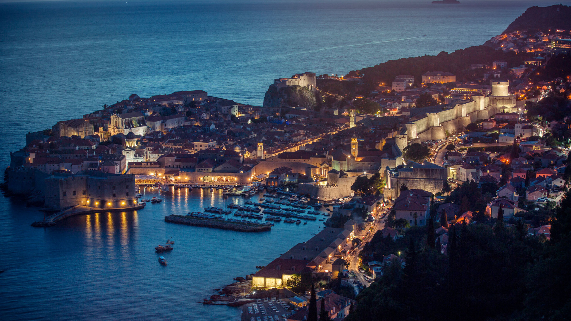 One Month in Europe: Germany, Italy & Croatia::Until Dec 26