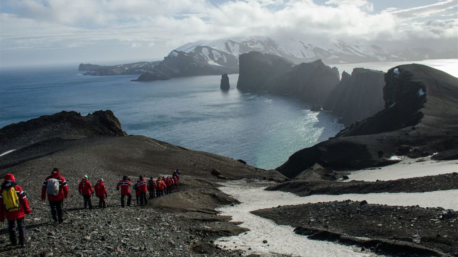 Antarctic Peninsula: The Classic Voyage (Ocean Albatros)