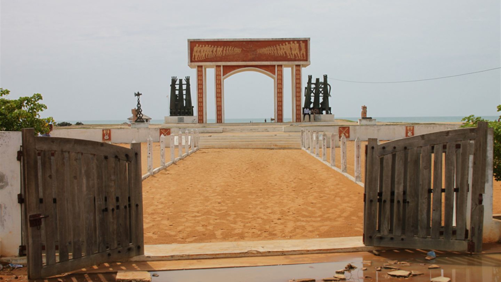 Togo and Benin: Local Markets, Koutammakou and Voodoo Traditions