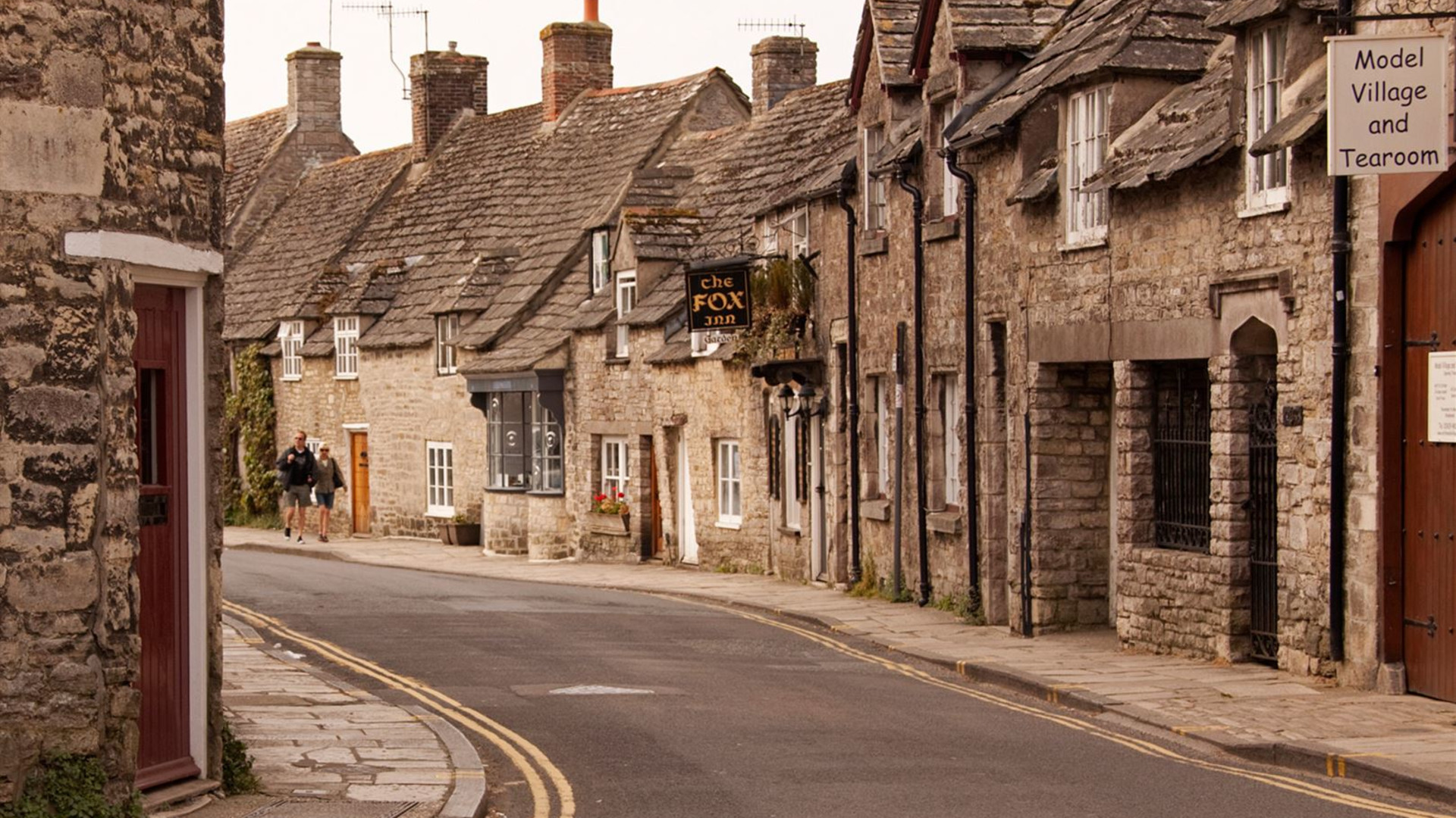 Jewels of the Jurassic Coast Walk