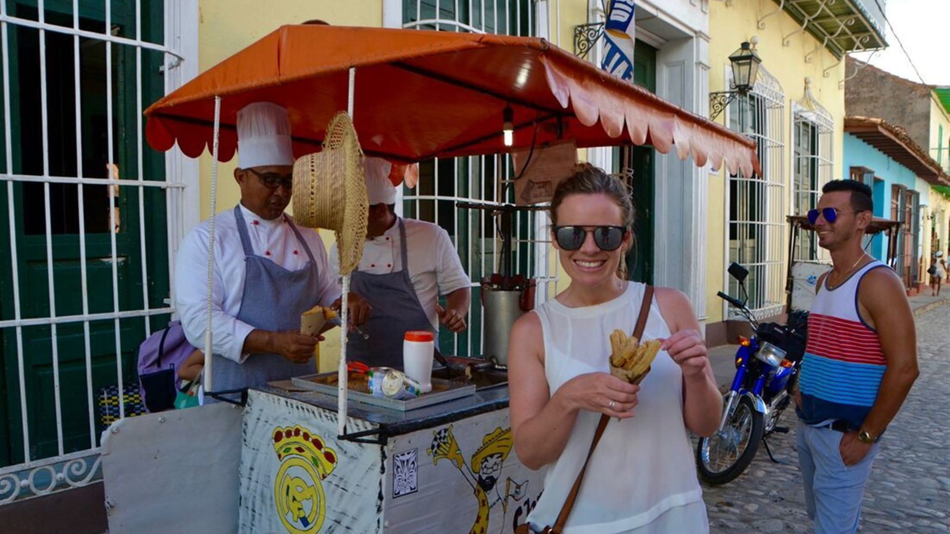 Hola Cuba