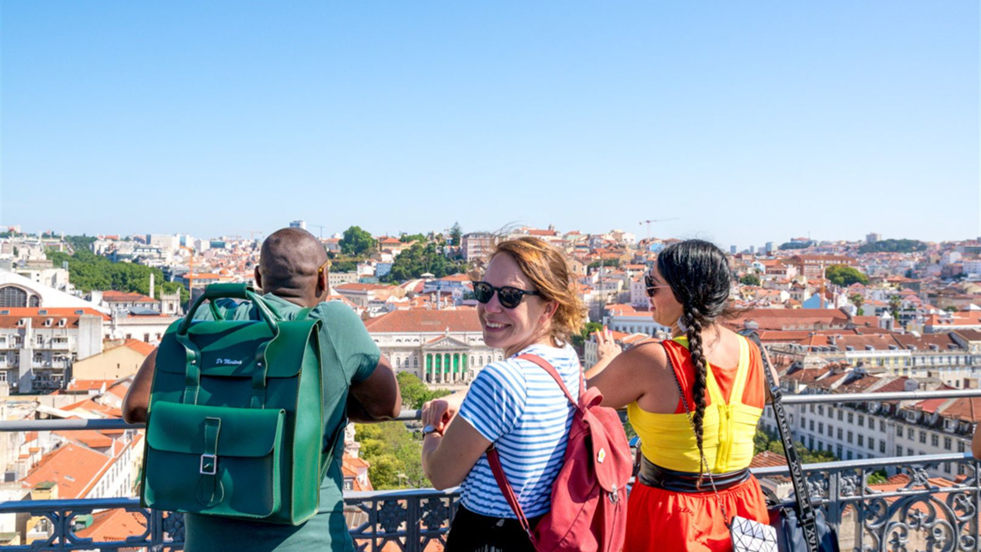 Portugal Explorer: Lisbon & Algarve