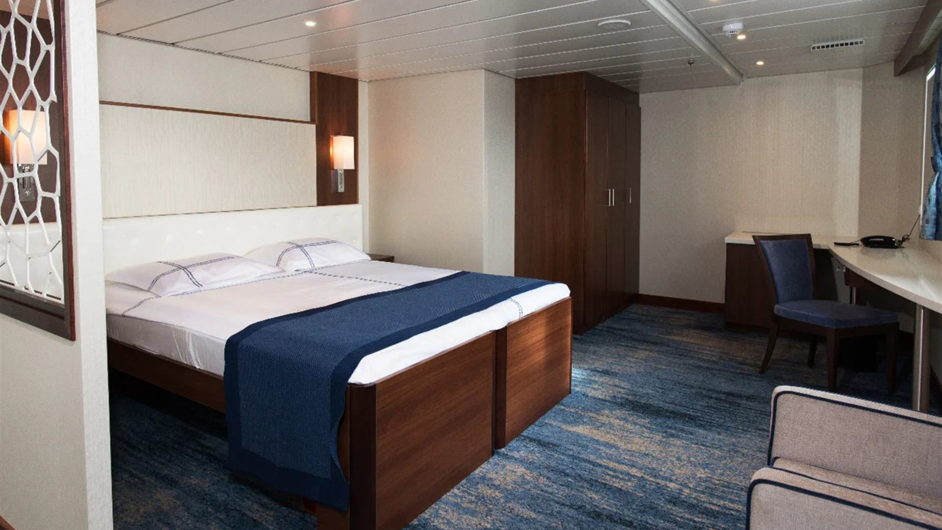 Arctic Highlights Southbound