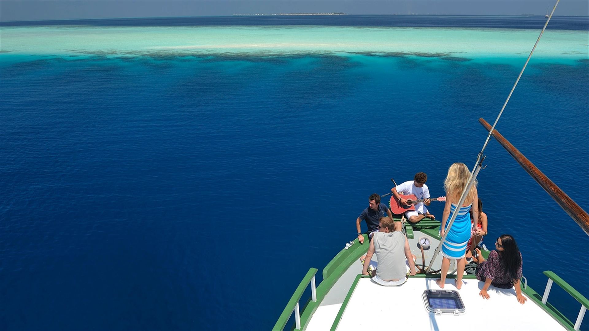 Sri Lanka with Maldives Cruise: Spice Gardens & Seasides