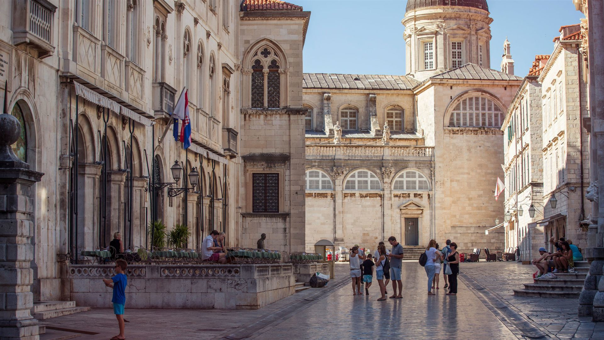 Von Zagreb nach Athen: Klöster & das Mittelmeer