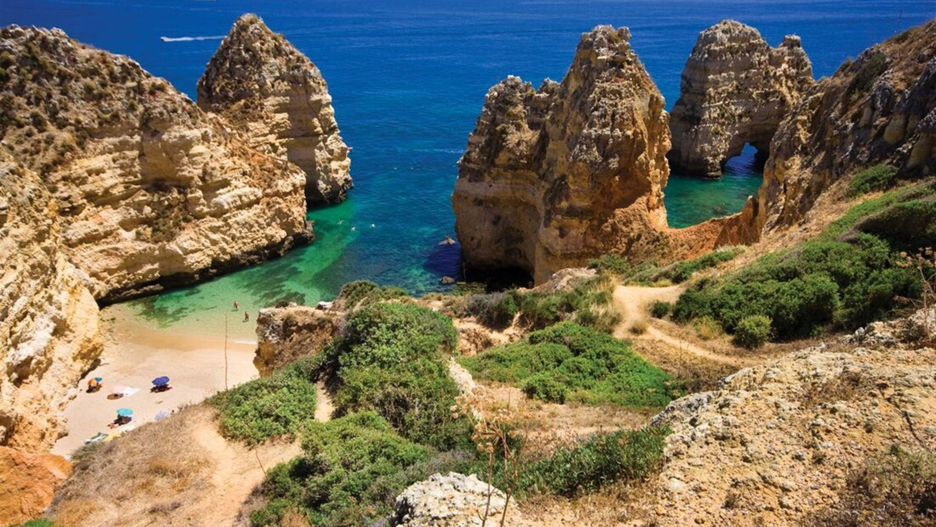 Portugal Explorer: Lisbon & Algarve