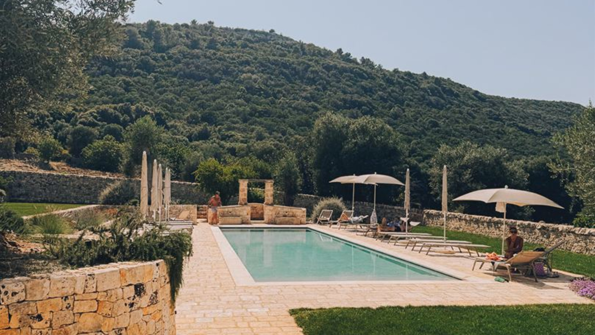 Walking in Puglia & Matera