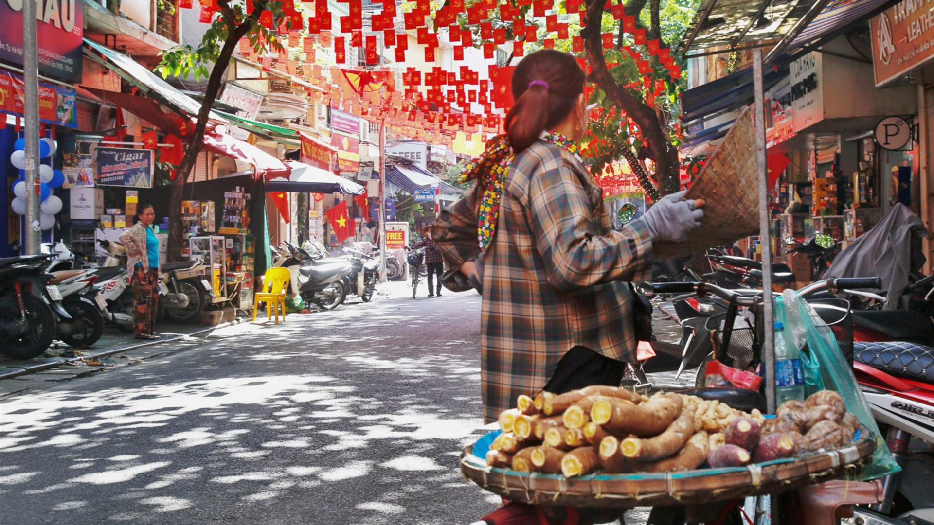 Vietnam to Cambodia: Hanoi Hostels, Beaches & Ancient Ruins