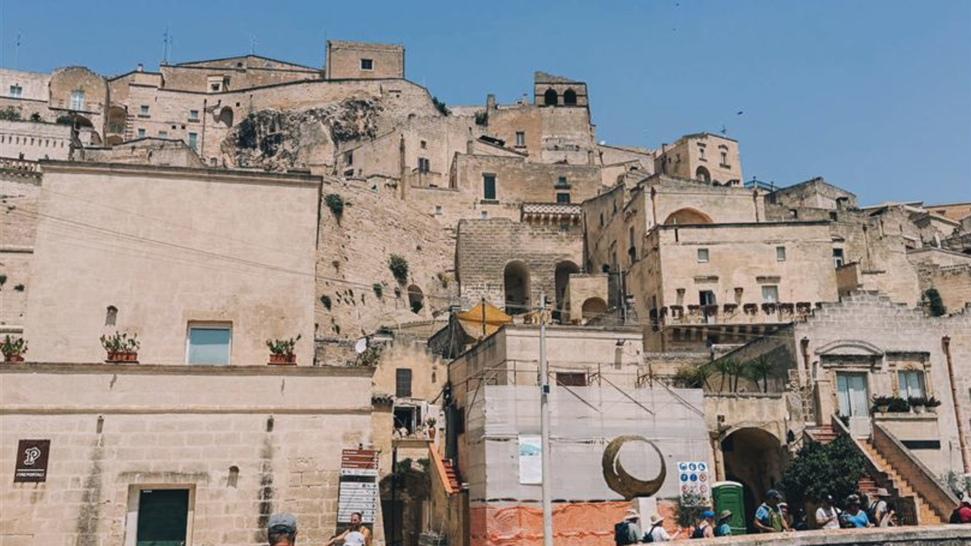Walking in Puglia & Matera