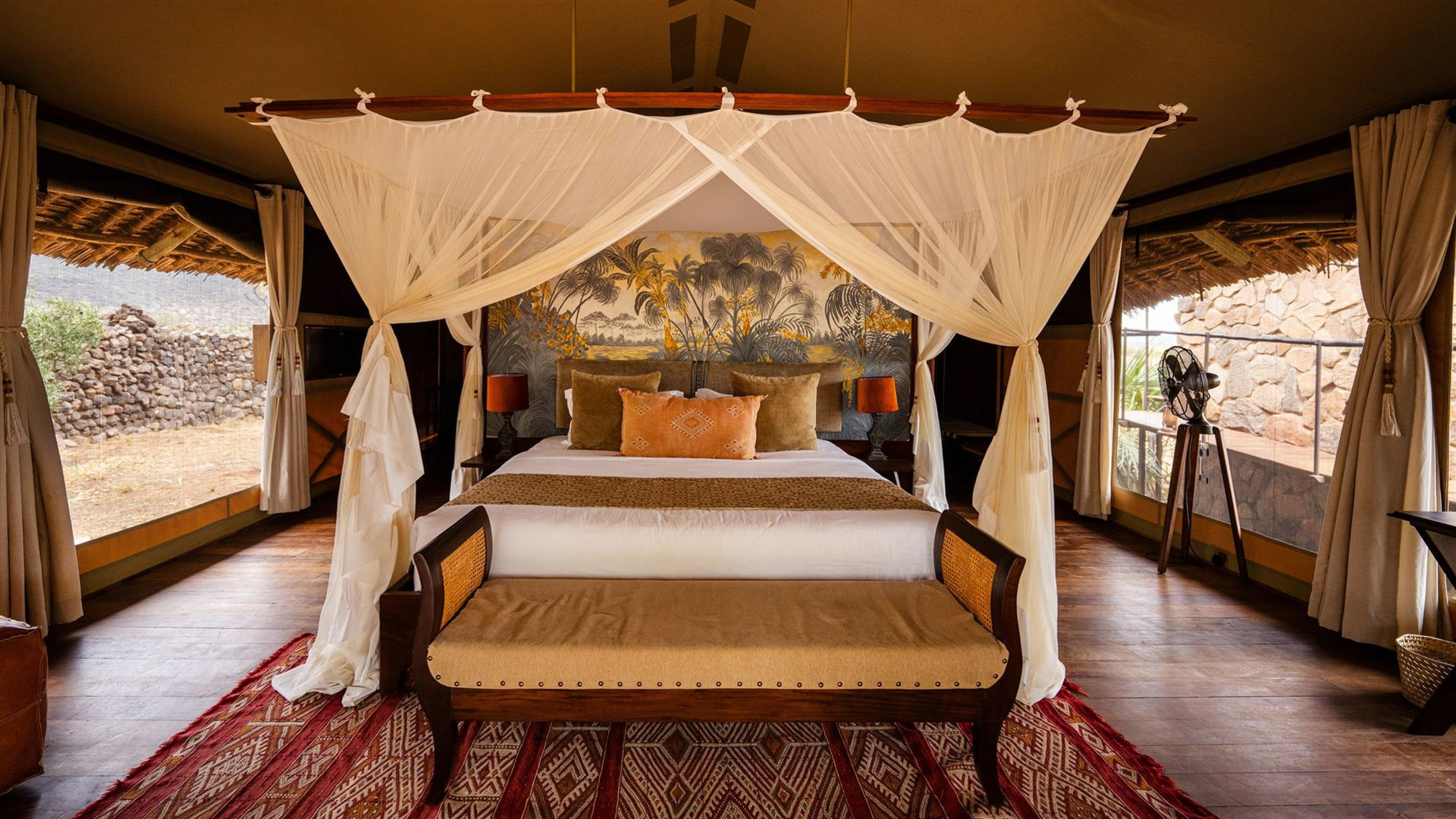 Signature: Kenya & Rwanda — From the Mara to the Mist