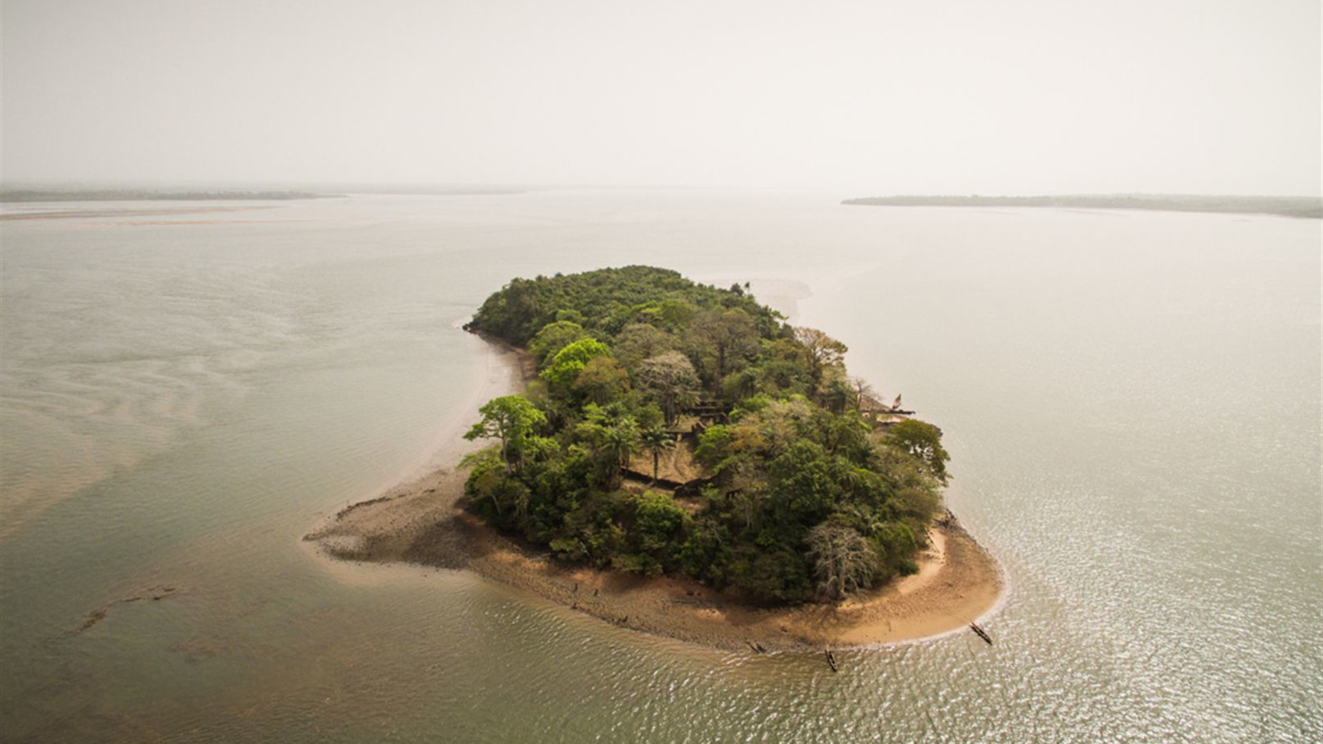 Sierra Leone Adventure: History, Culture & Nature