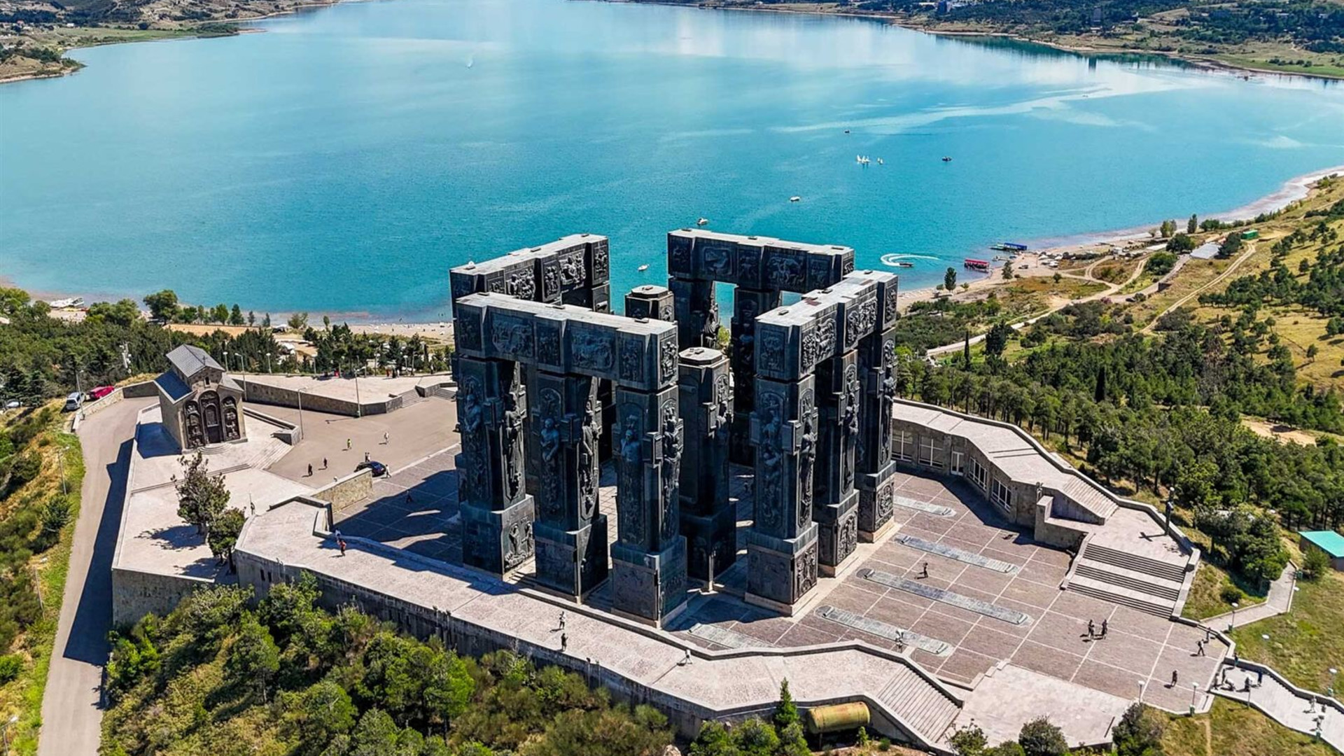 Highlights of Azerbaijan & Georgia 