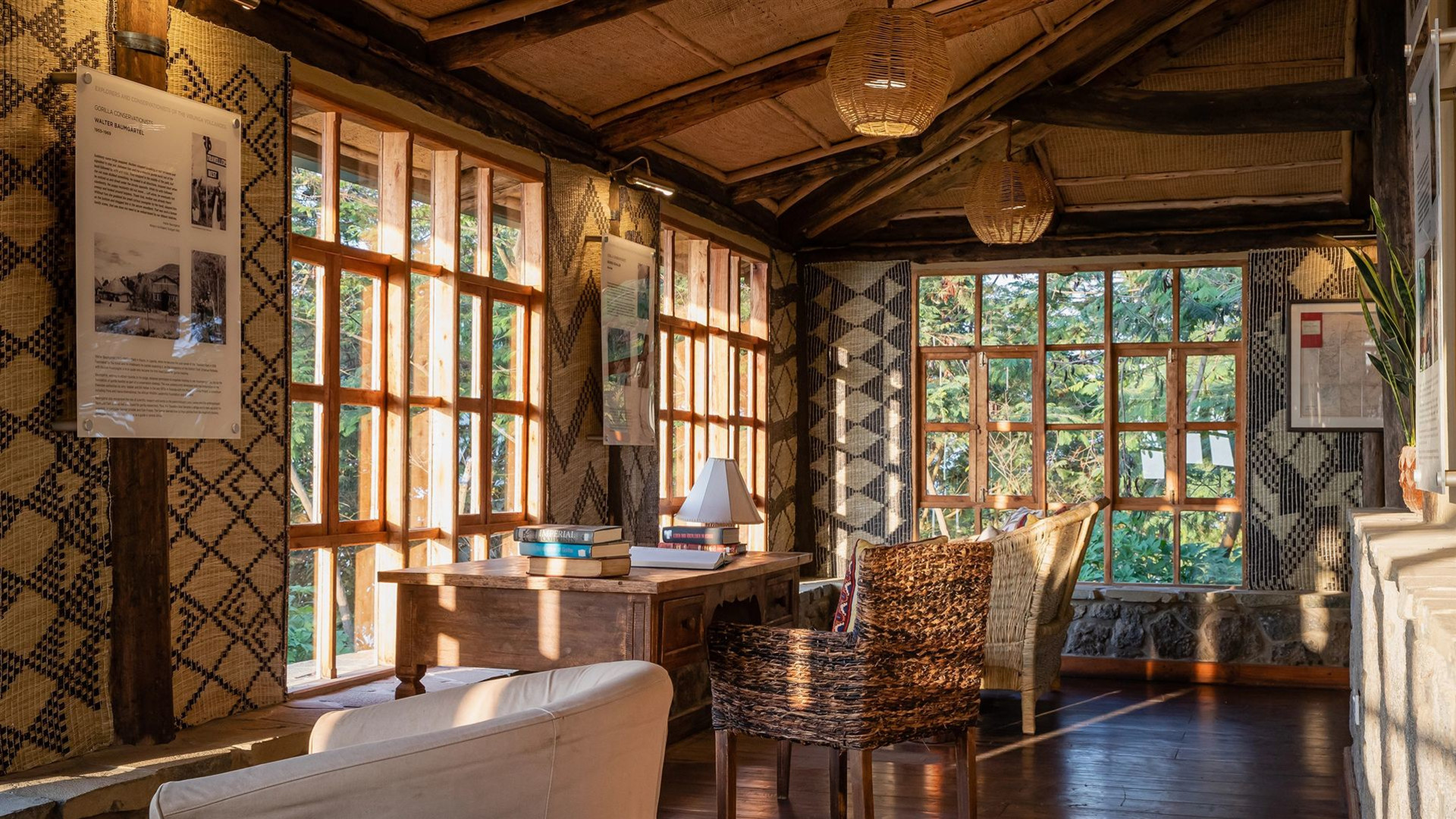 Signature: Kenya & Rwanda — From the Mara to the Mist