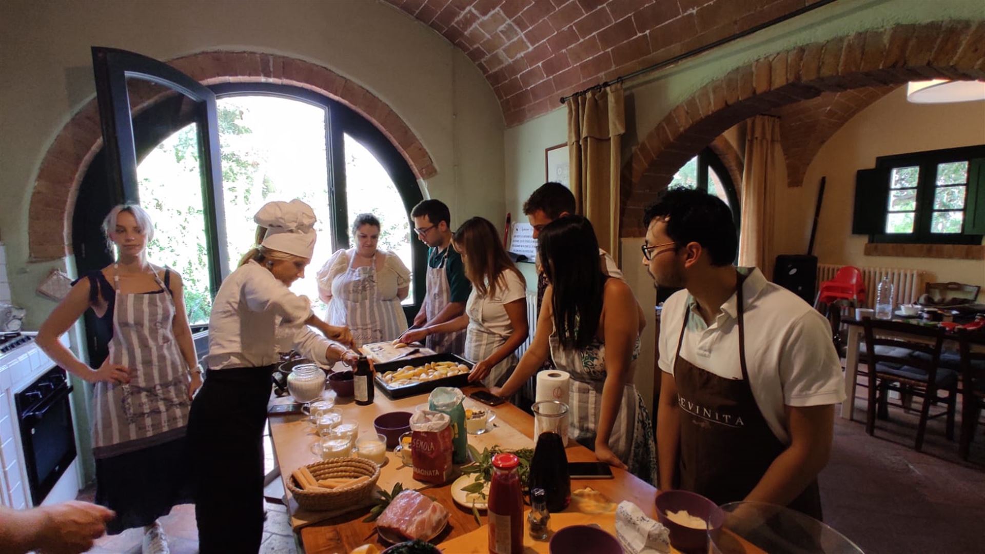 Discover Tuscany: Culture, Food & Wine