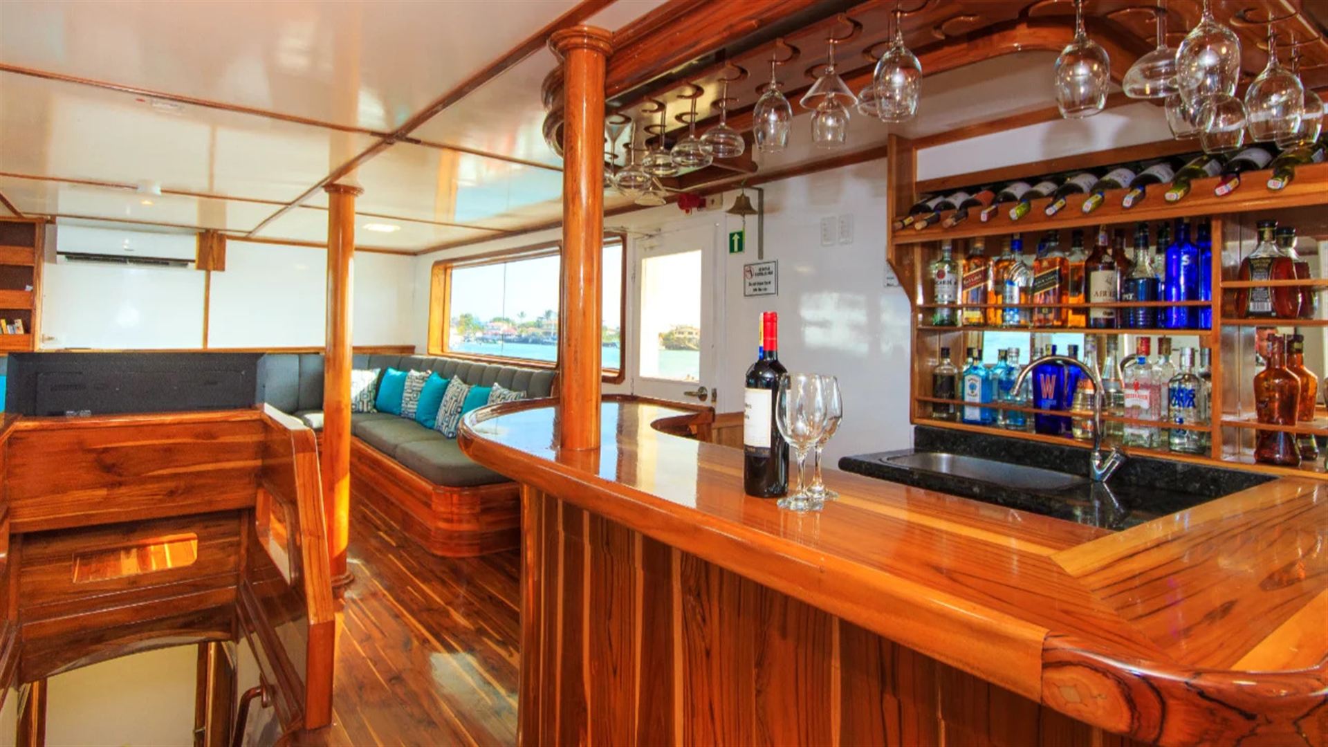 Galapagos — South & East Islands aboard the Eden