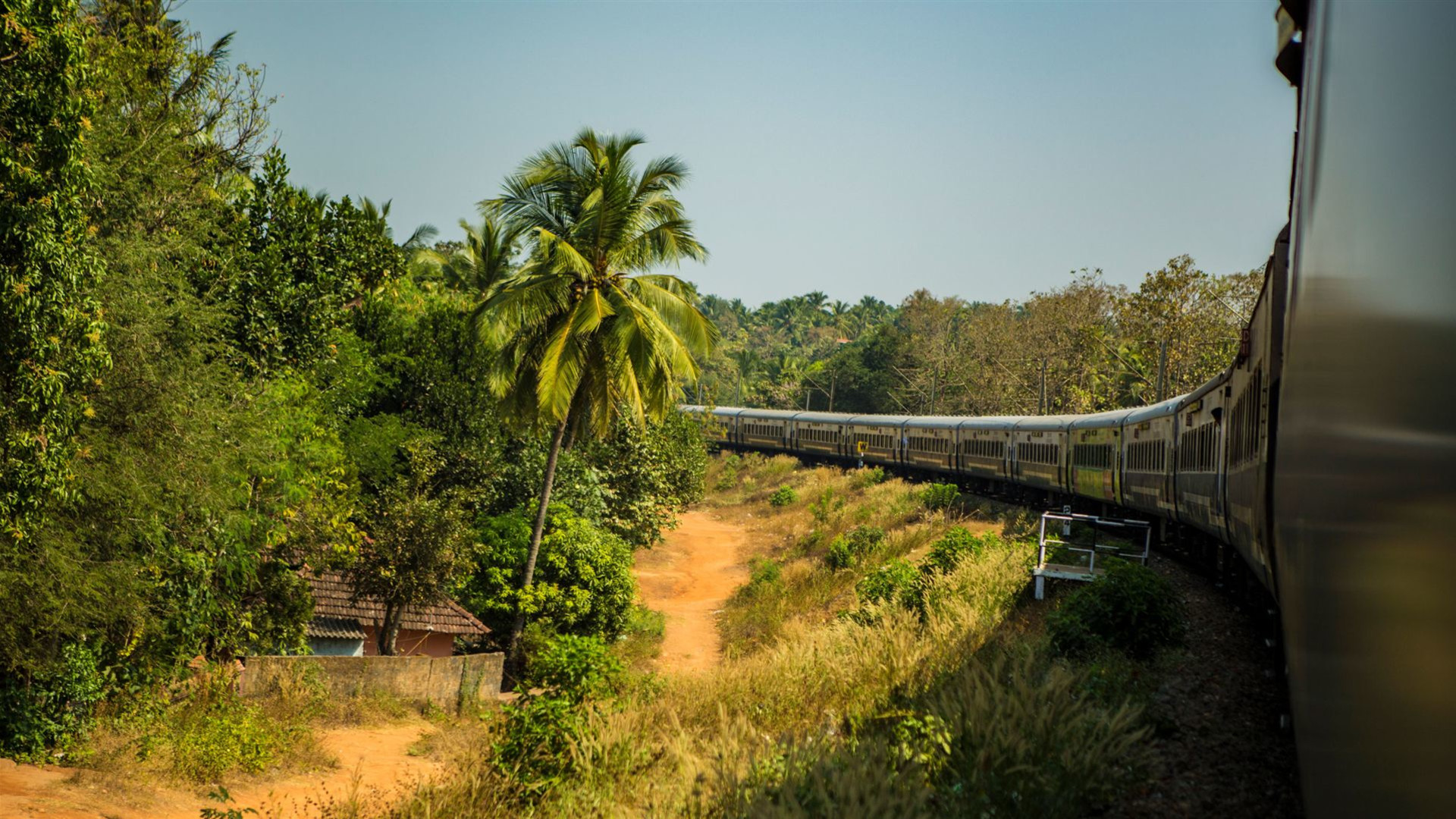 Von Delhi nach Kochi: Ruinen von Hampi und das Taj Mahal