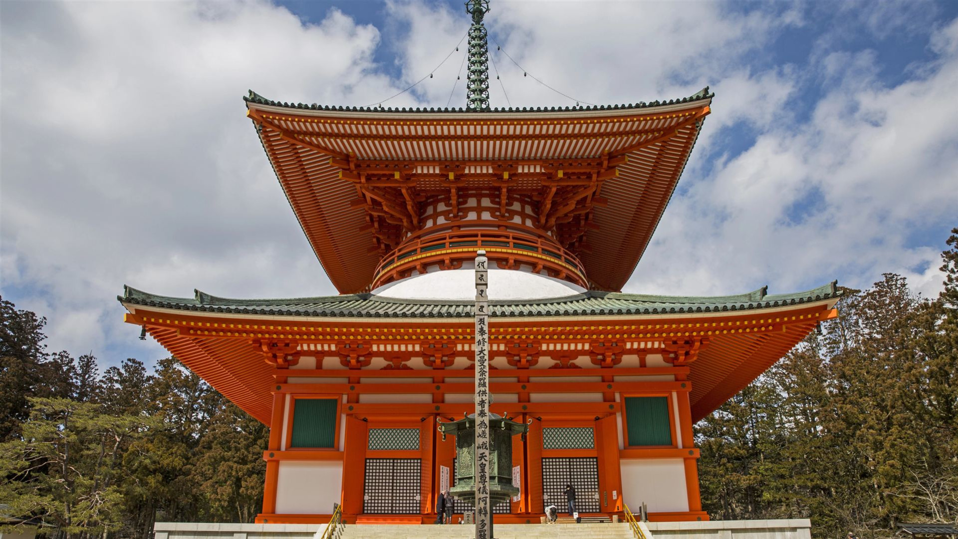 Korea und Japan eingeschlossen