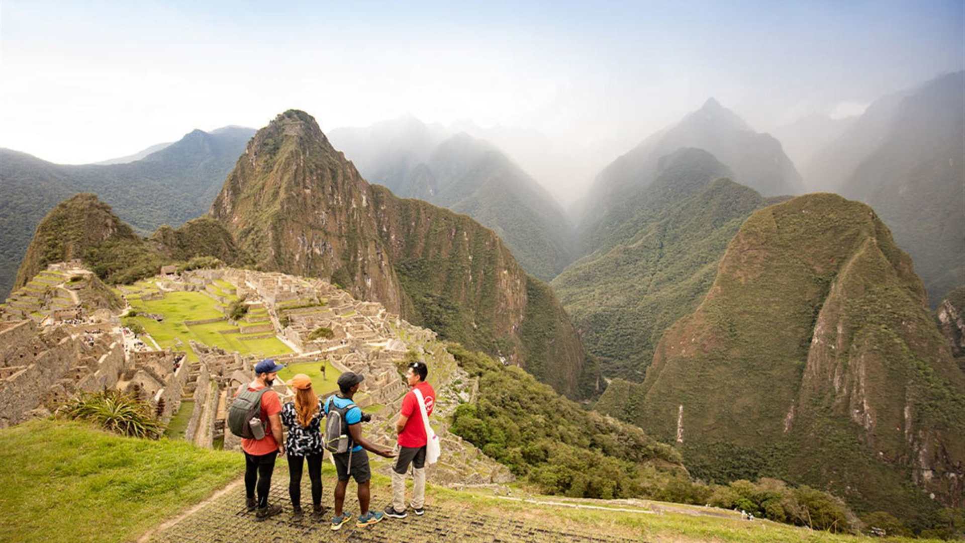 Galapagos Cruise & Peru in Depth (Grand Queen Beatriz)