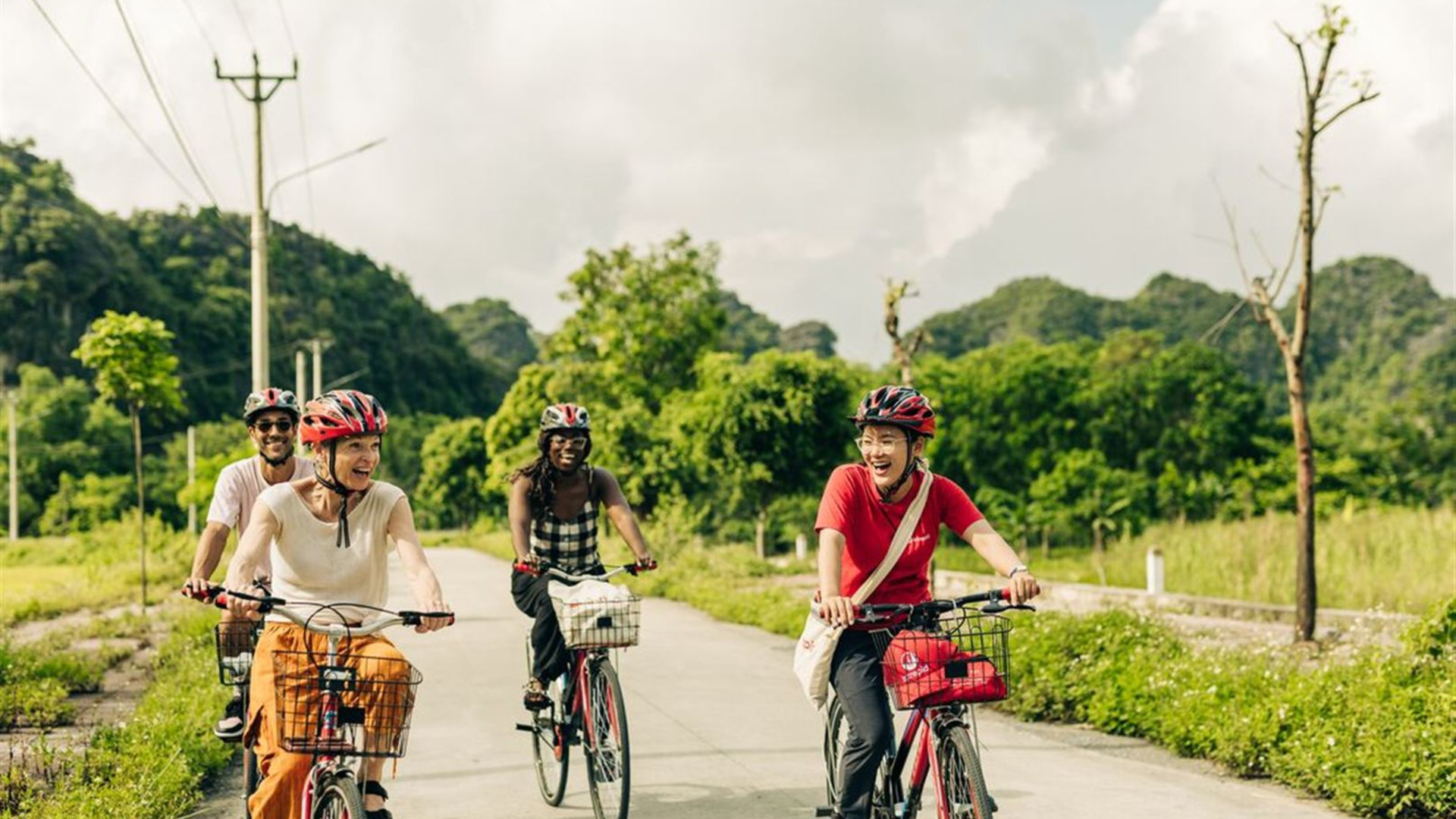 Vietnam Short Break: Hanoi to Ninh Binh	