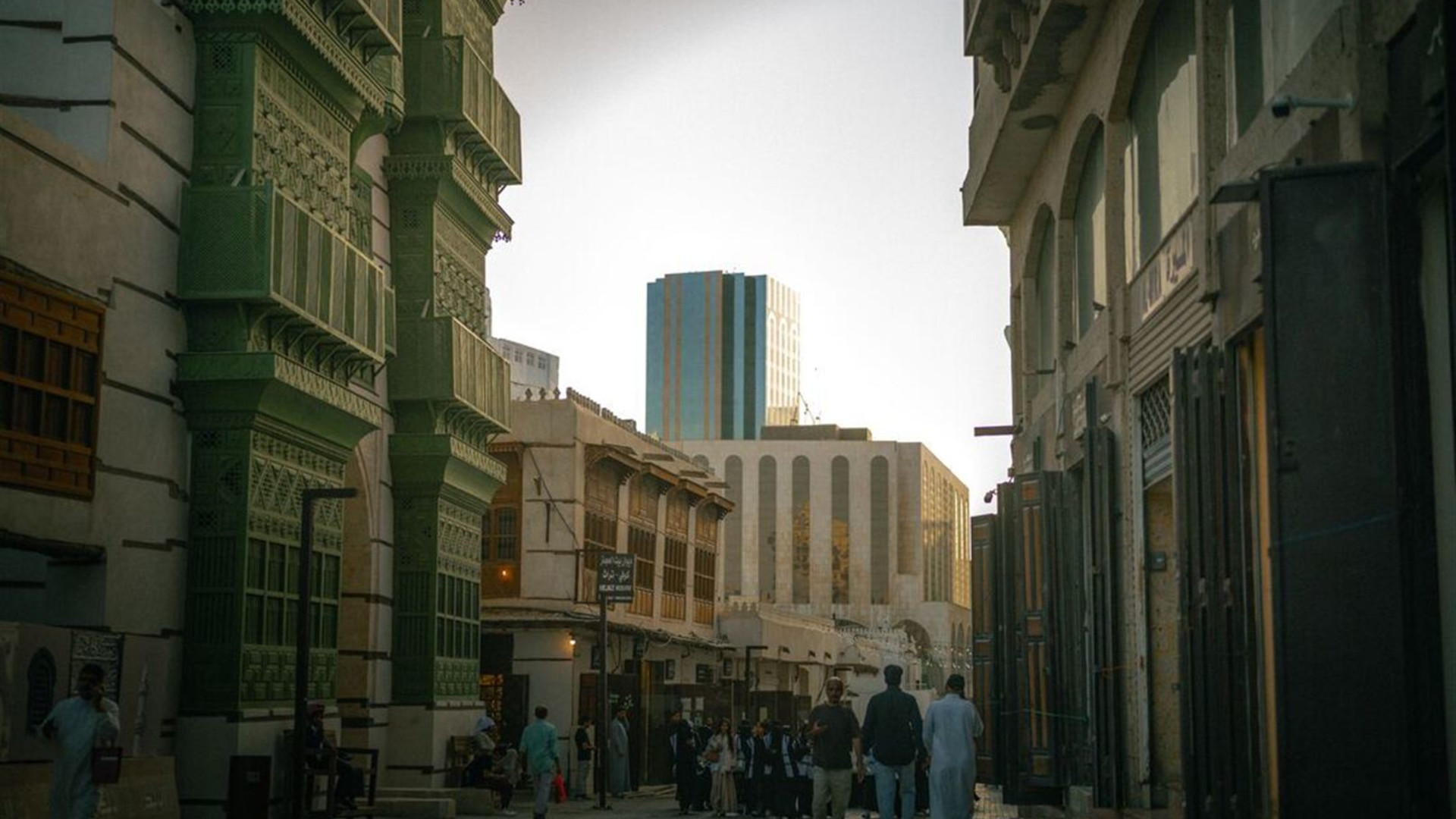 Saudi Arabia: Women's Expedition