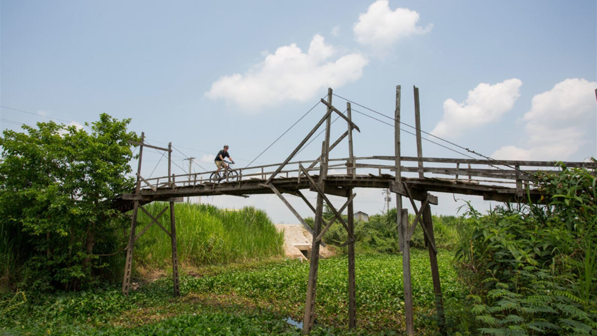 Cycle Indochina & Angkor