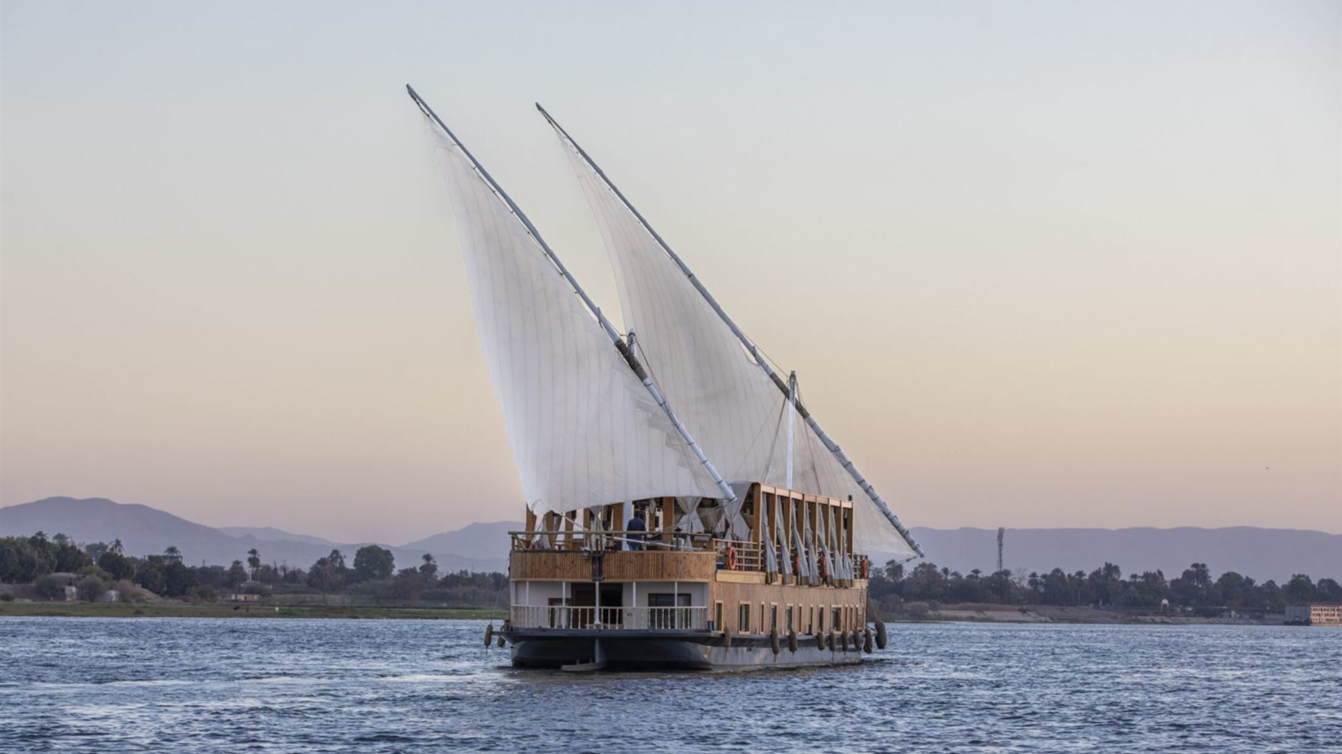 Egypt: Pyramids, Temples & the Nile