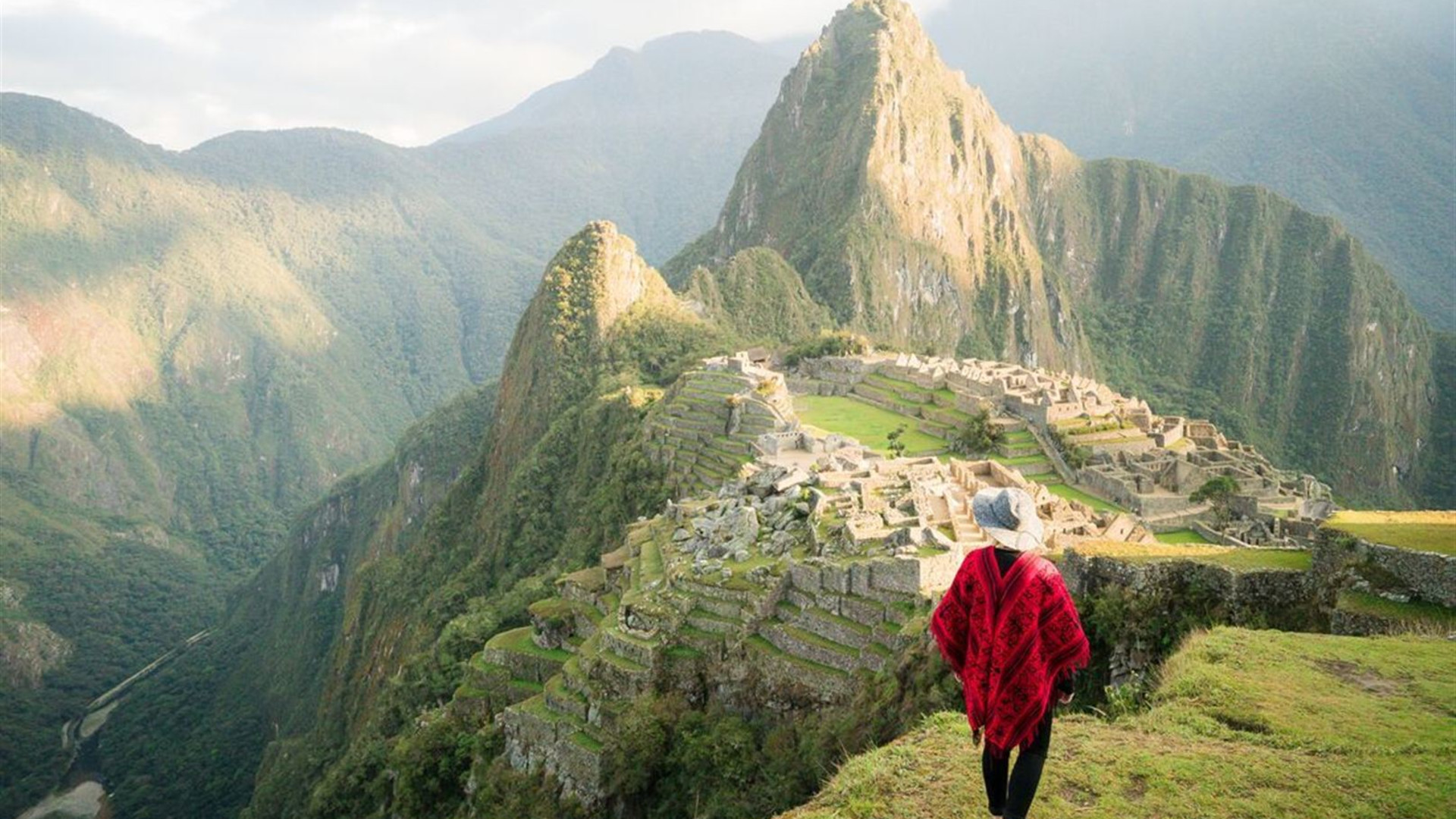 Peru & Galapagos Explorer