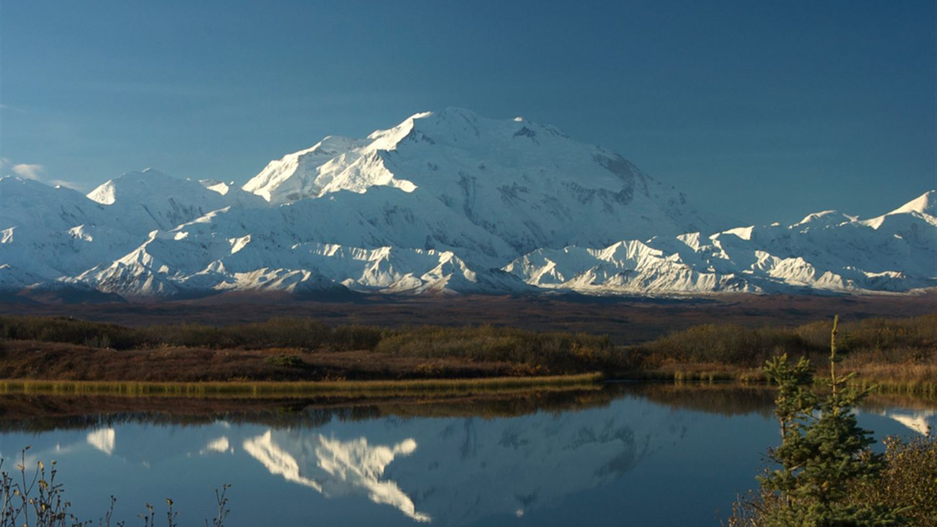 Hike Alaska: Glaciers and Denali