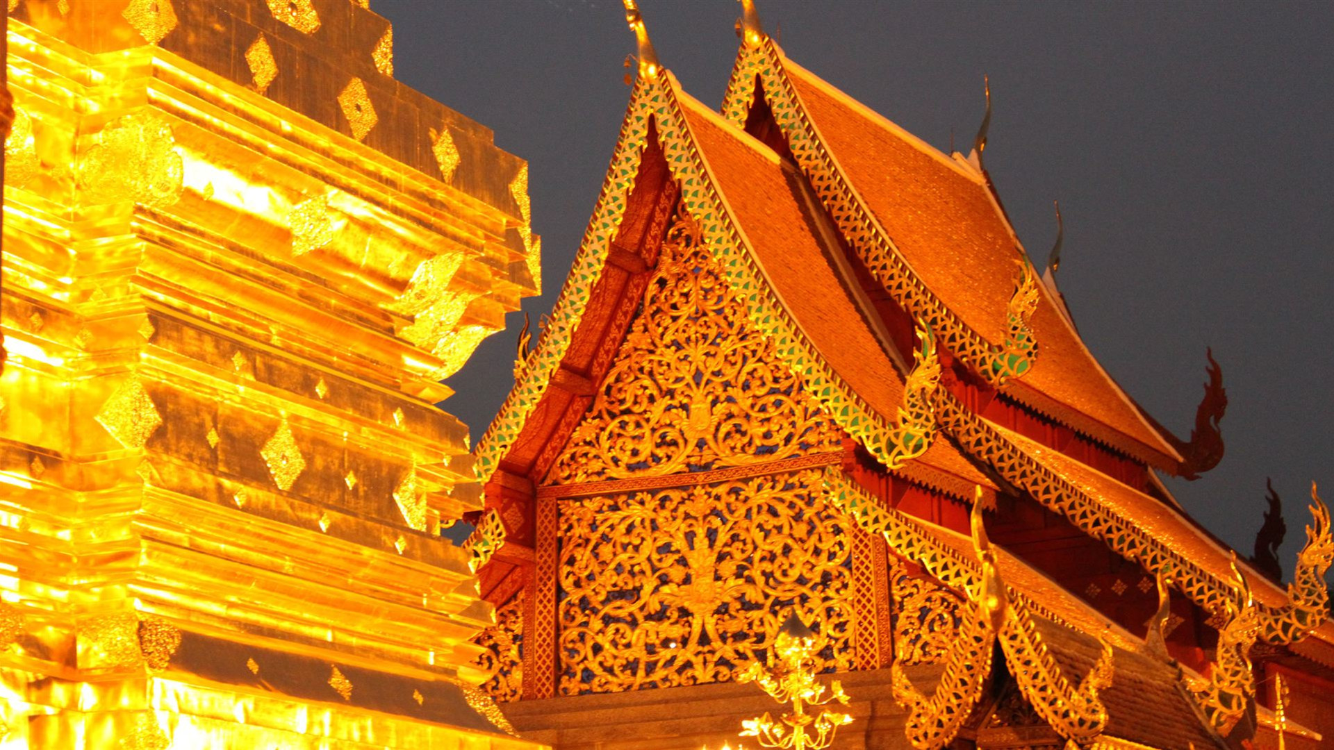 Von Bangkok nach Hanoi: Chiang Mai, Nachtmärkte und Bars am Straßenrand