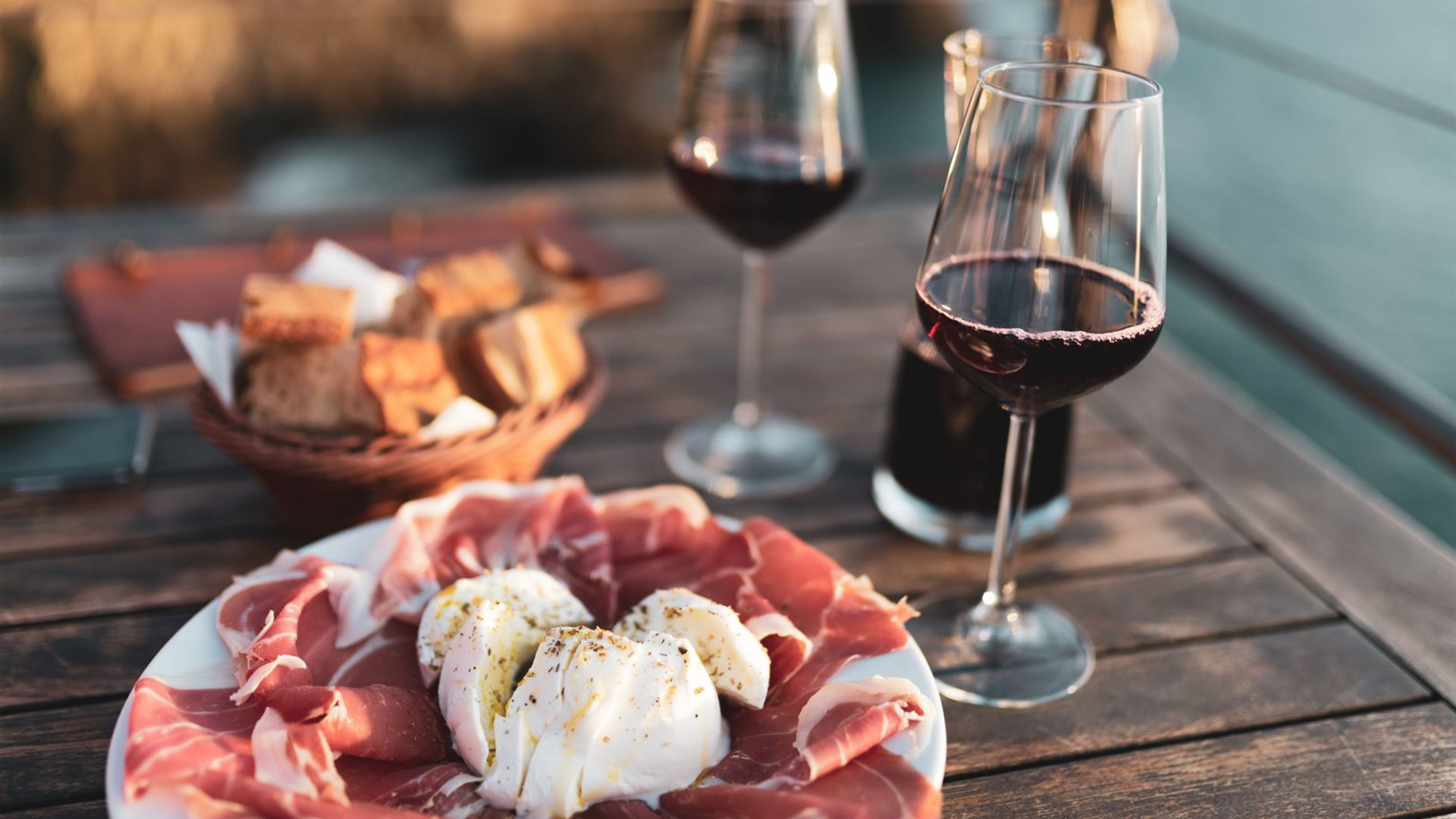 Discover Tuscany: Culture, Food & Wine