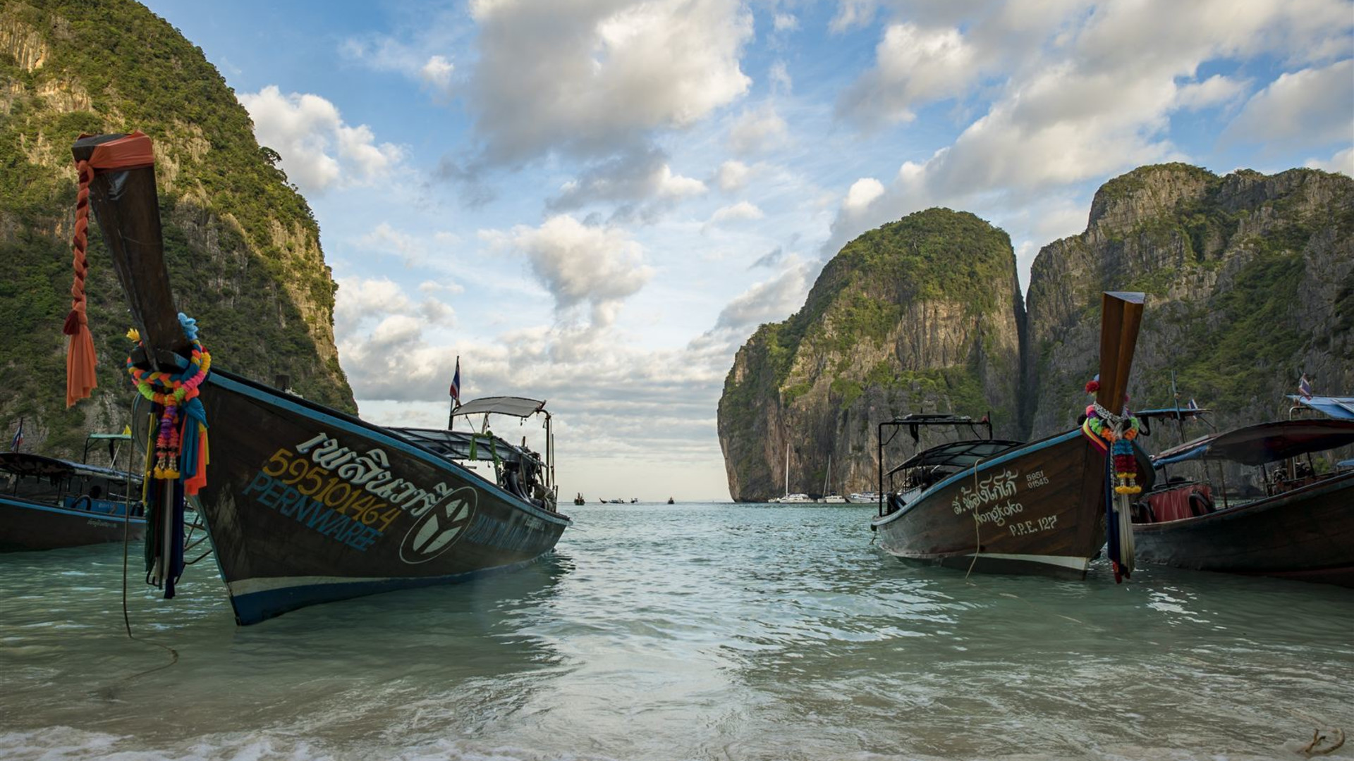 Southern Thailand Sojourn: Nightlife & National Parks