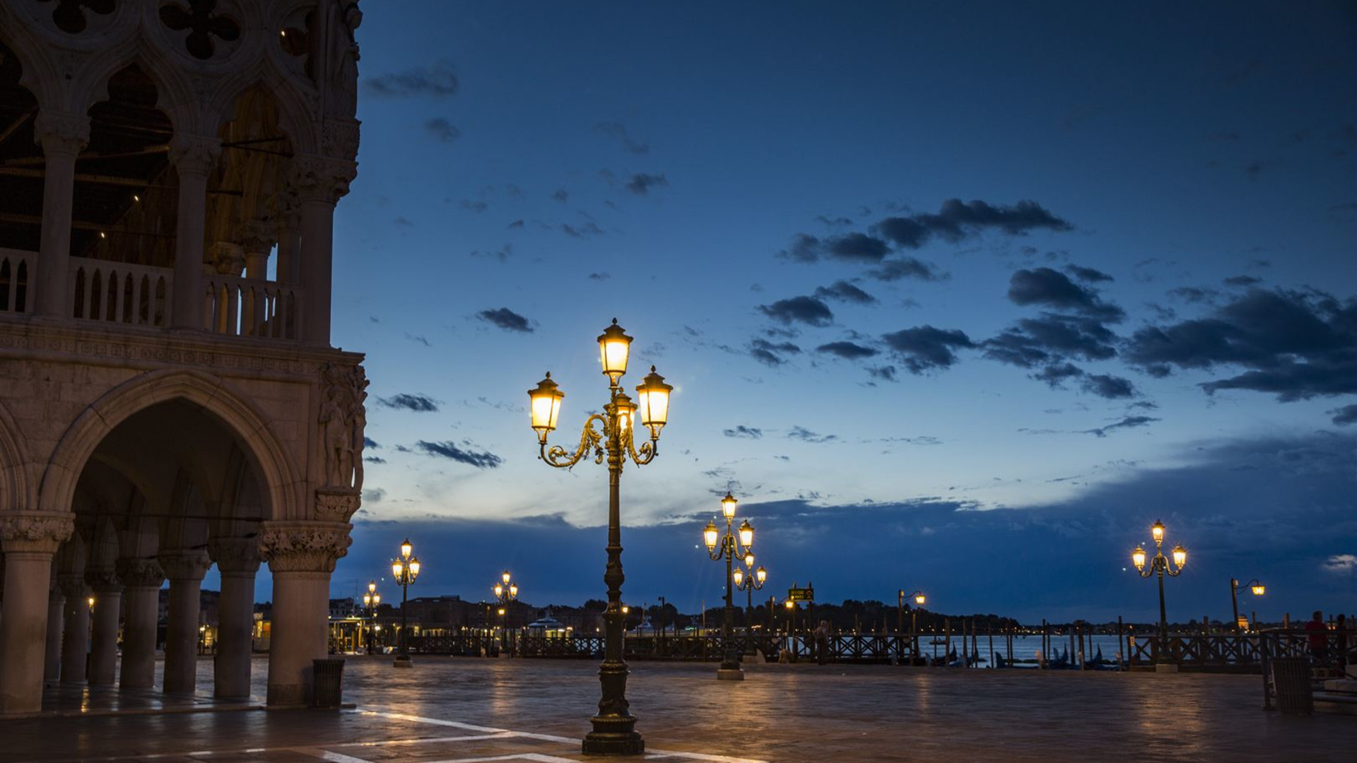 Solo-ish Italien