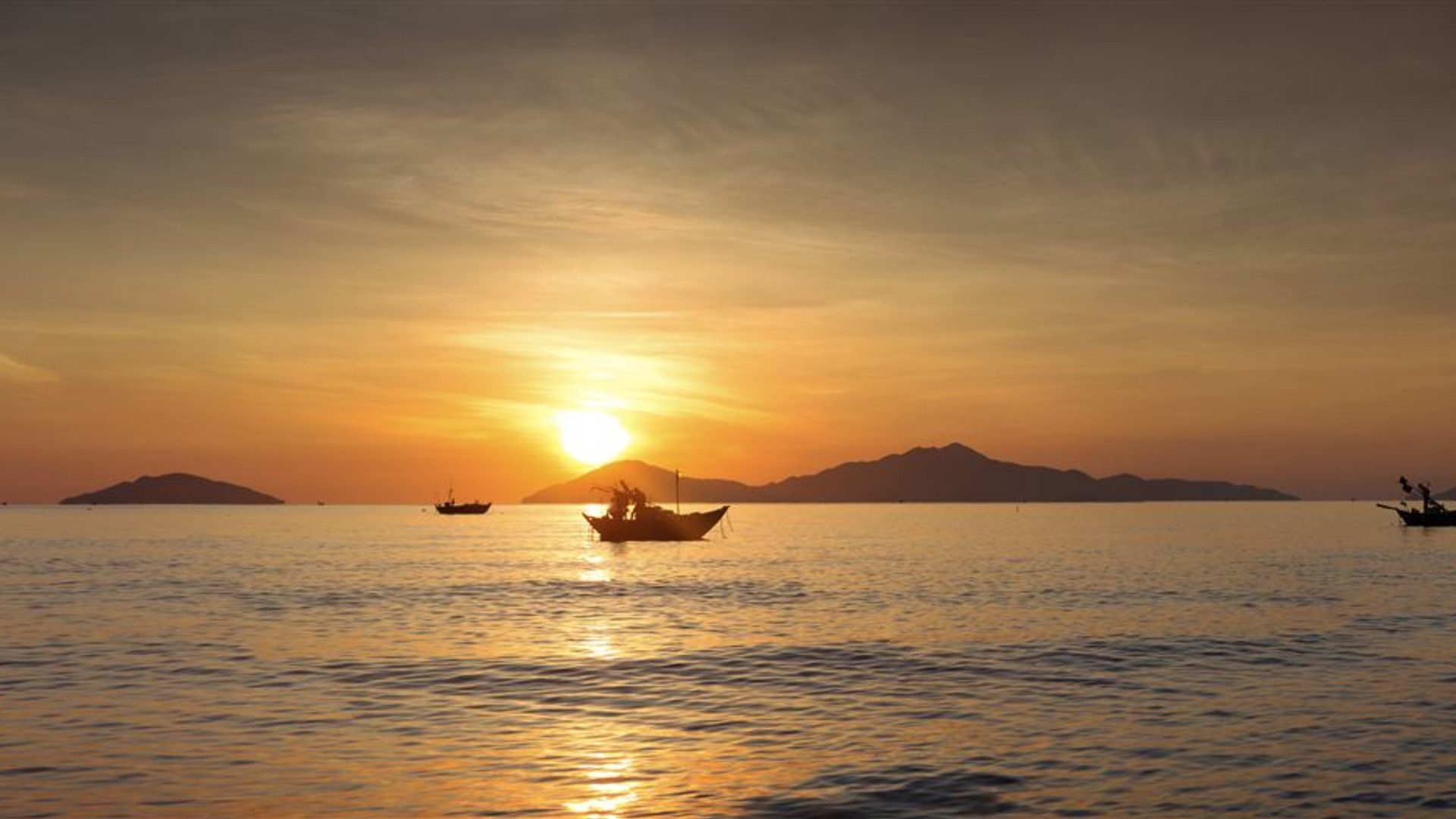 Solo-ish Vietnam & Cambodia